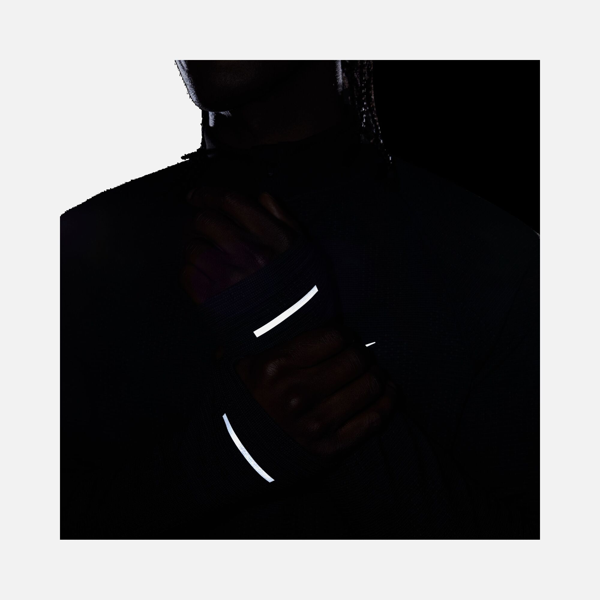 Nike Pinnacle Run Division Water-Repellent 1/2-Zip Running Erkek Tişört