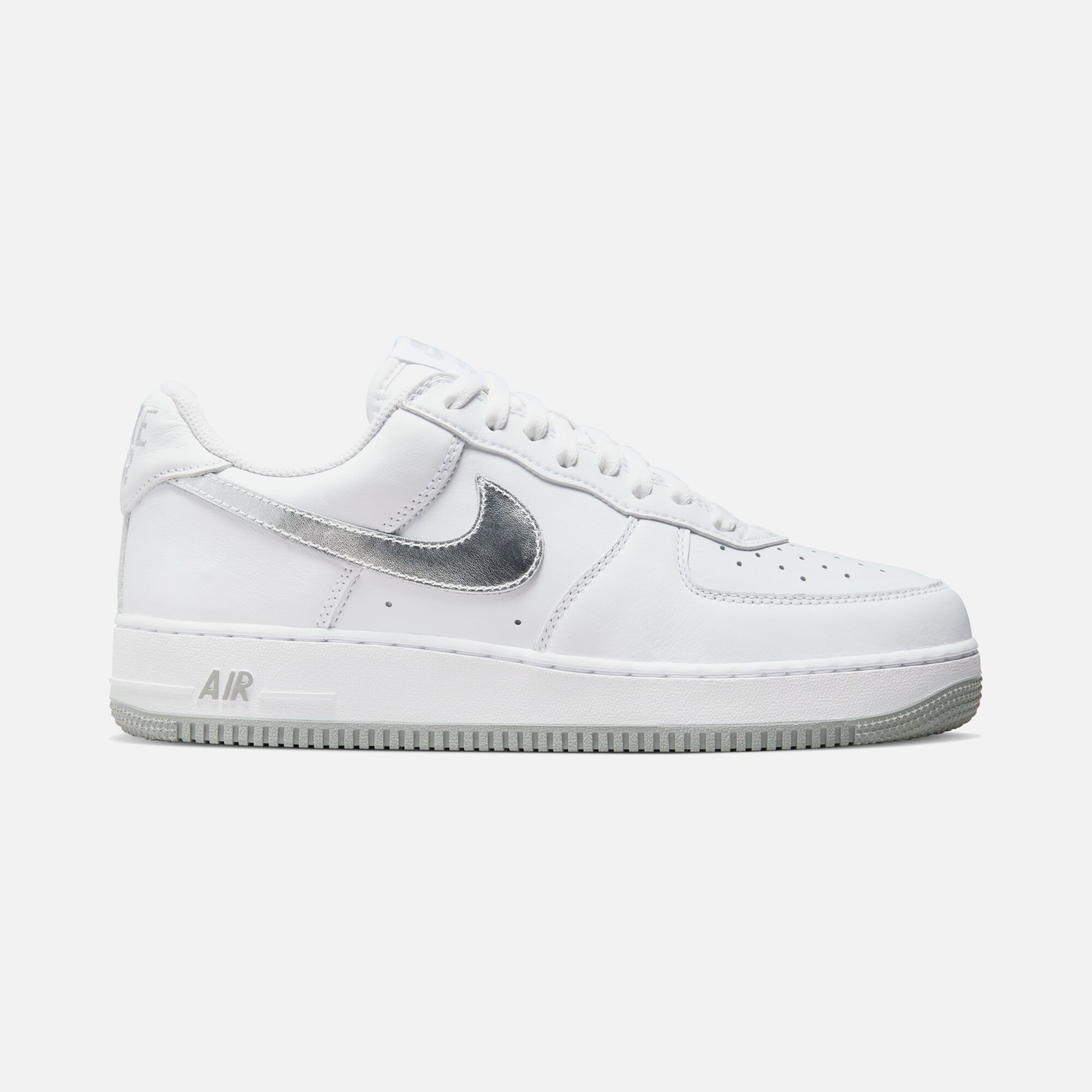 Nike Air Force 1 Low Retro ''Metallic Swoosh'' Erkek Spor Ayakkabı