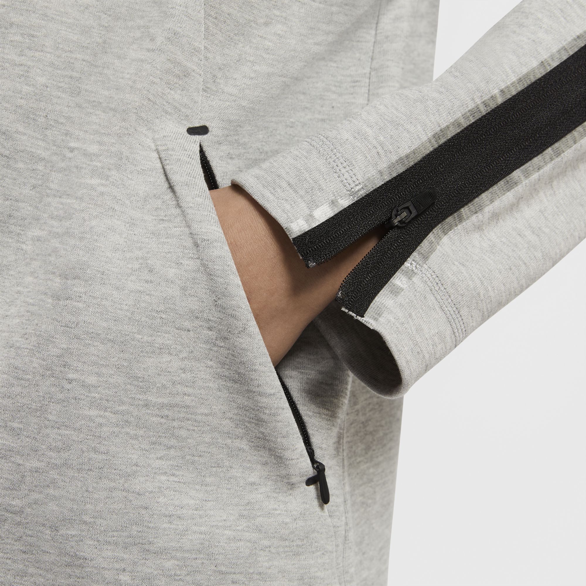 Nike Sportswear Tech Fleece Full-Zip Kadın Sweatshirt