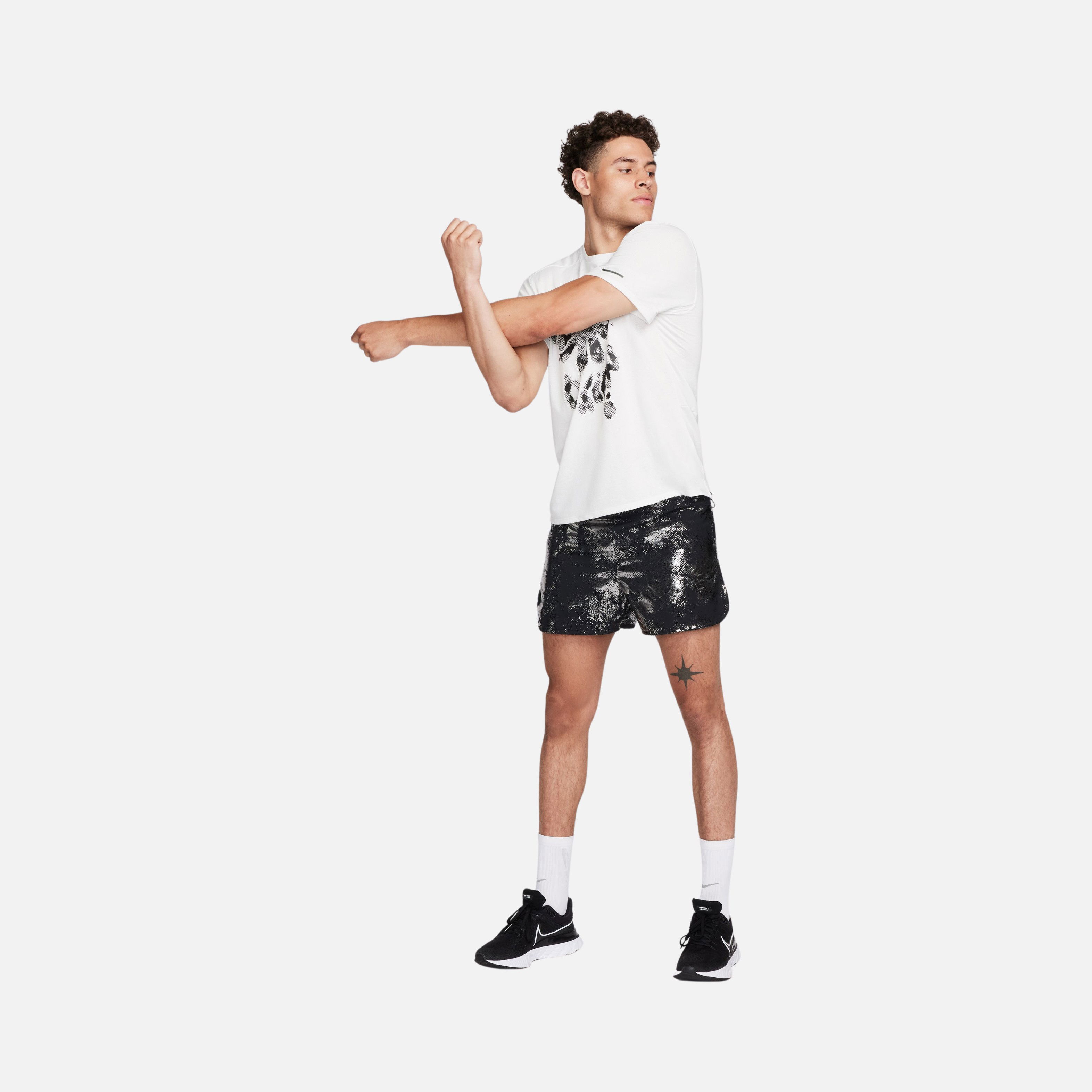 Nike Run Division Dri-Fit ADV 10cm (approx.) Brief-Lined Running Erkek Şort