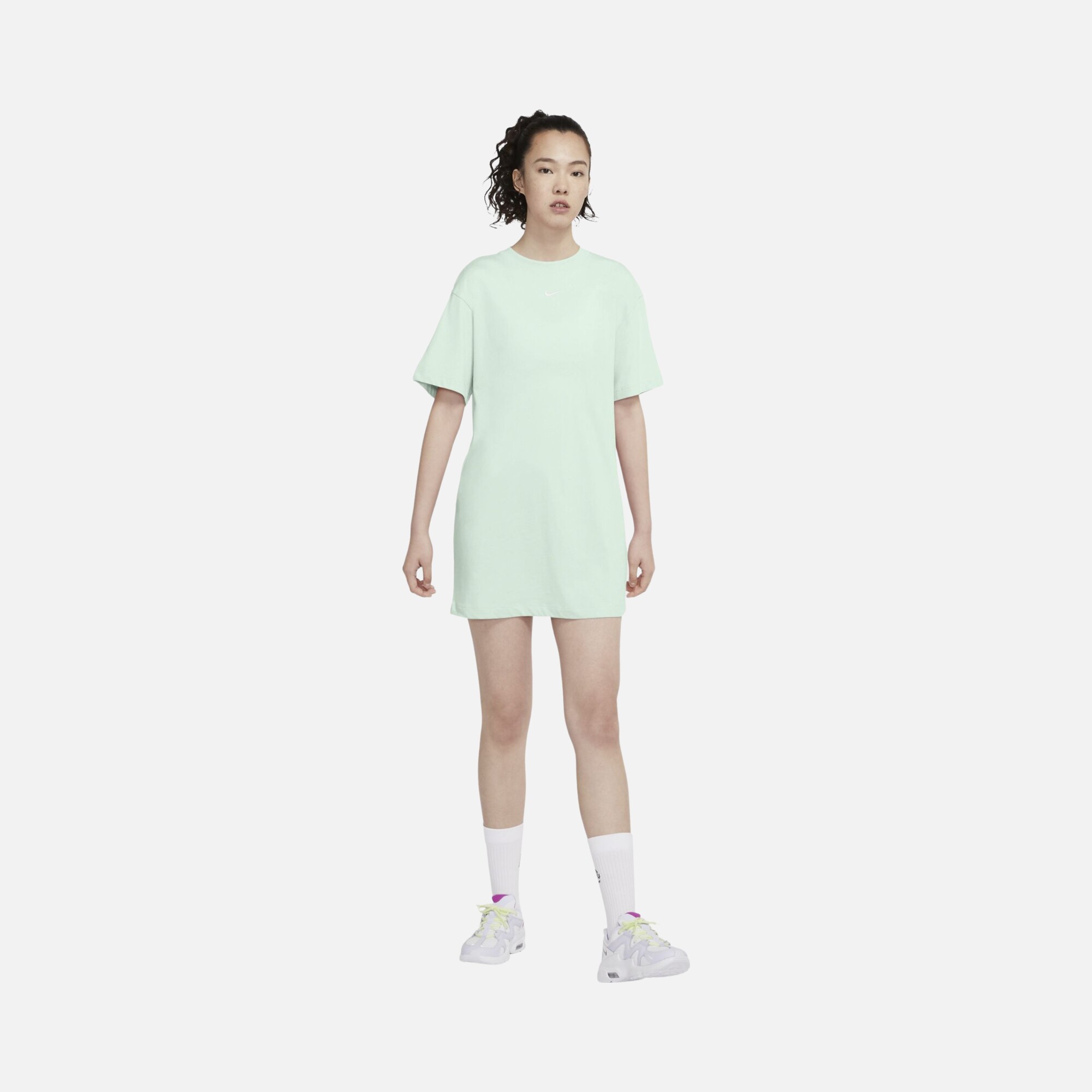 Nike Sportswear Essential Short-Sleeve Kadın Elbise