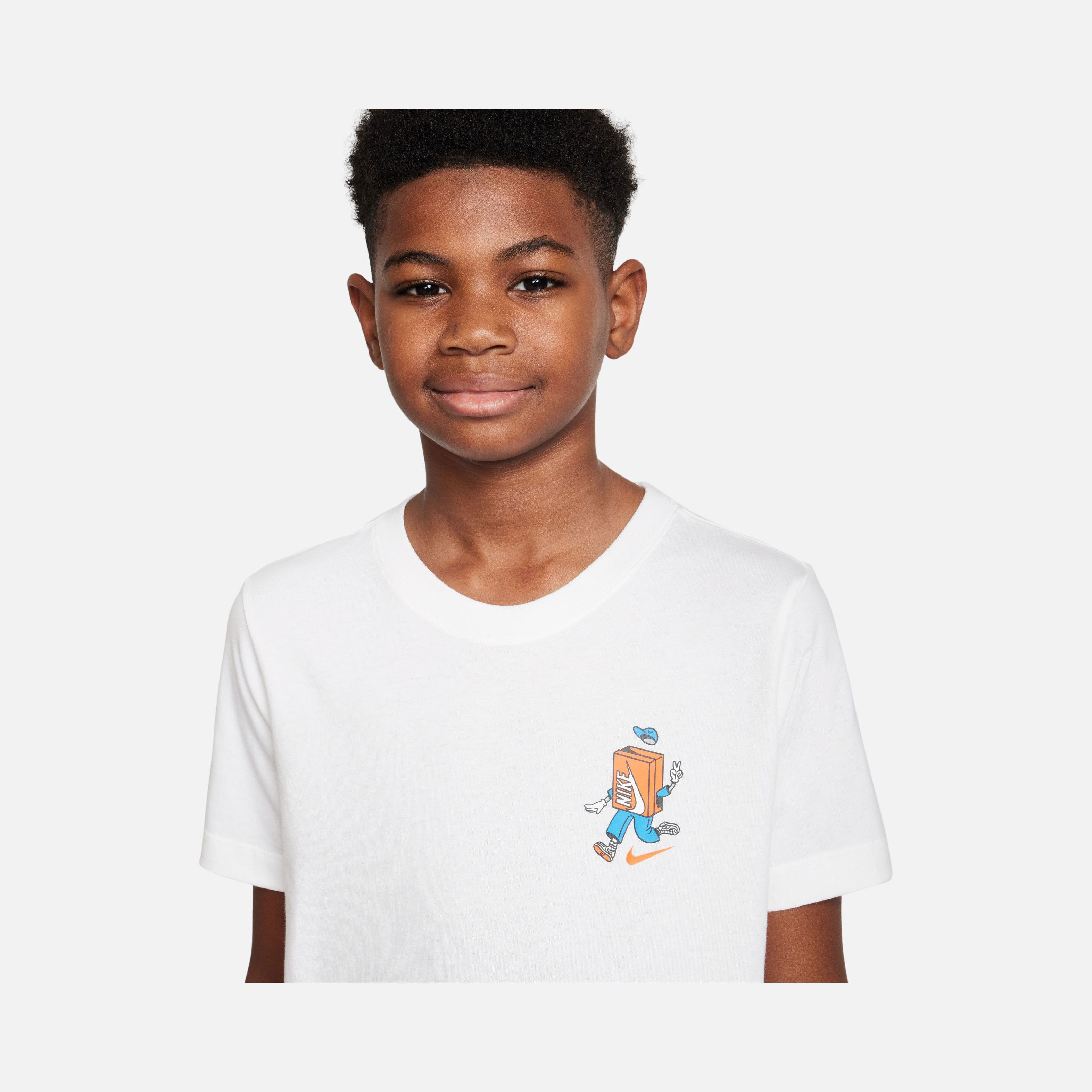 Nike Sportswear Boxy 1 Just Do It Music Graphic Short-Sleeve (Boys') Çocuk Tişört