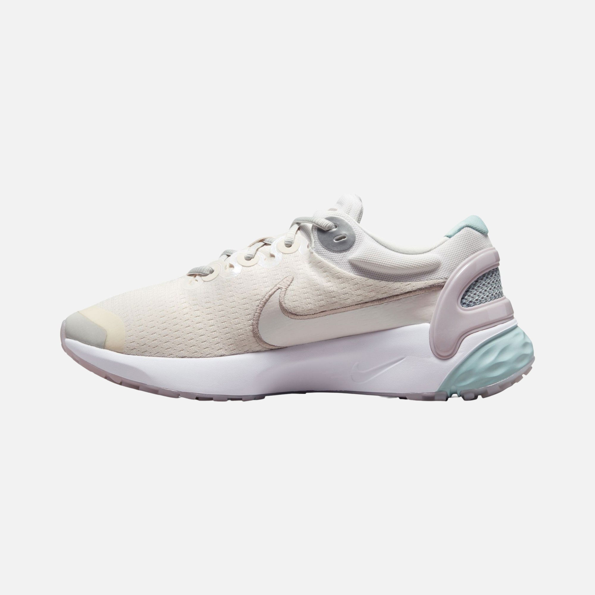 Nike Renew Run 3 Premium Road Running Kadın Spor Ayakkabı