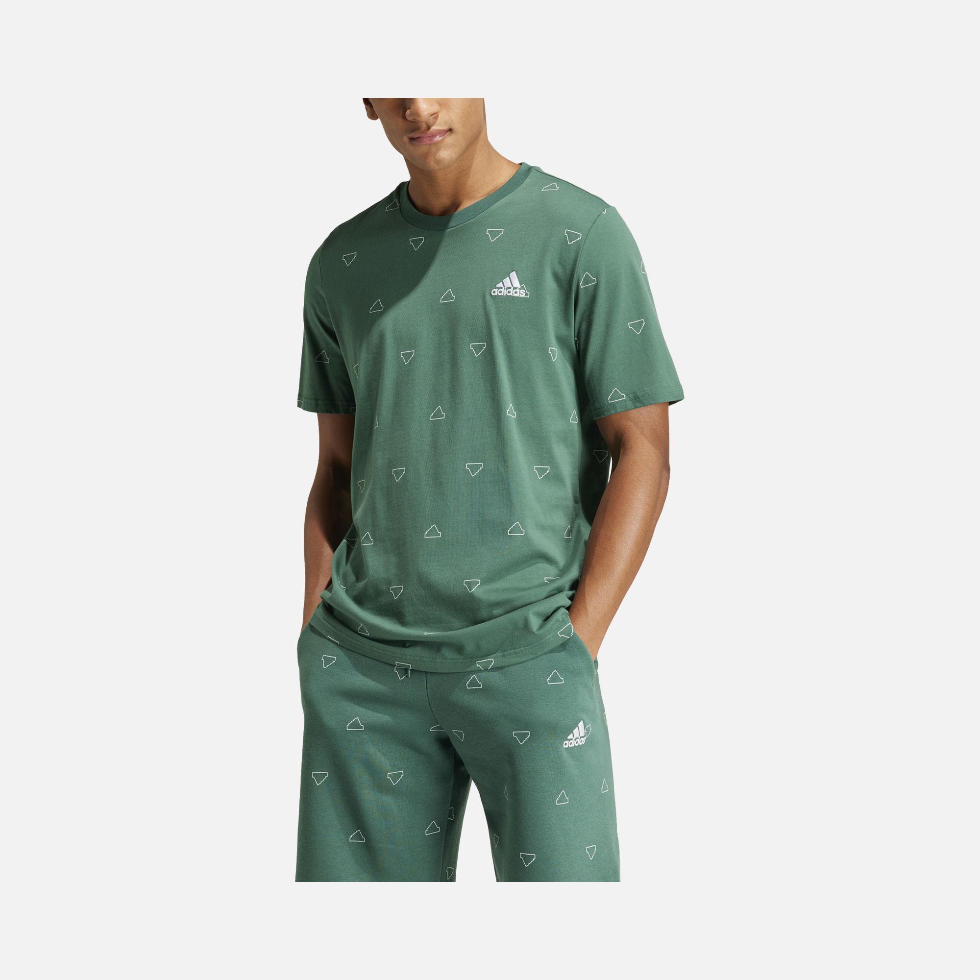 adidas Sportswear Monogram Graphic Short-Sleeve Erkek Tişört