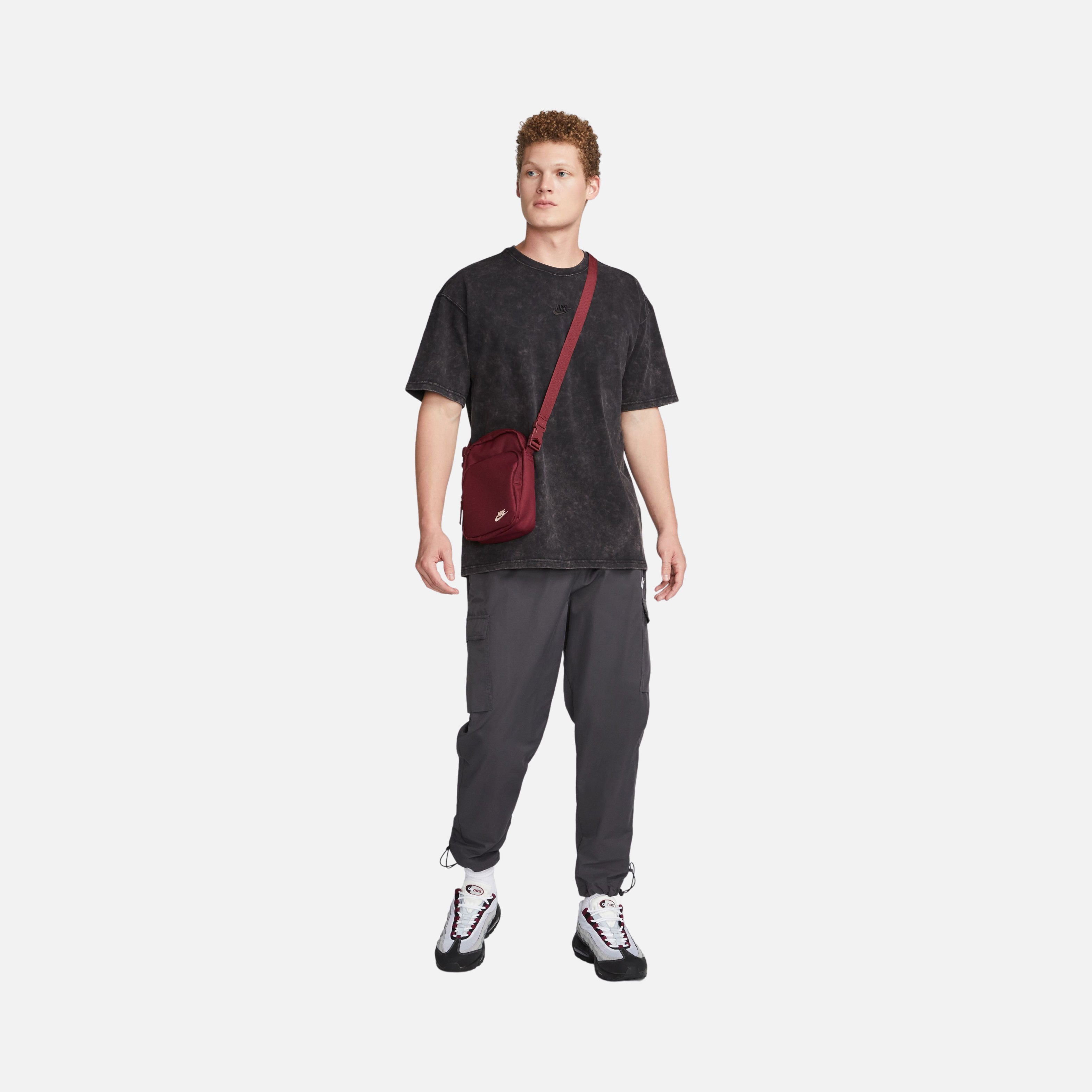 Nike Sportswear Max90 Premium Essential Dye Short-Sleeve Erkek Tişört