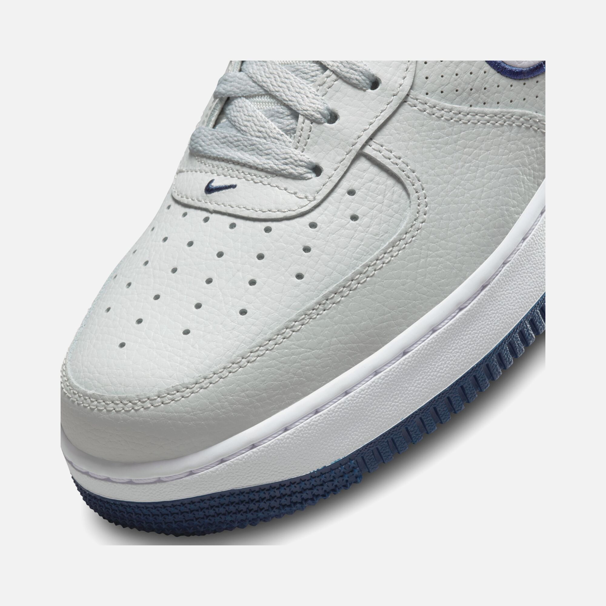Nike Air Force 1 '07 ''Embroidered Swoosh'' Erkek Spor Ayakkabı