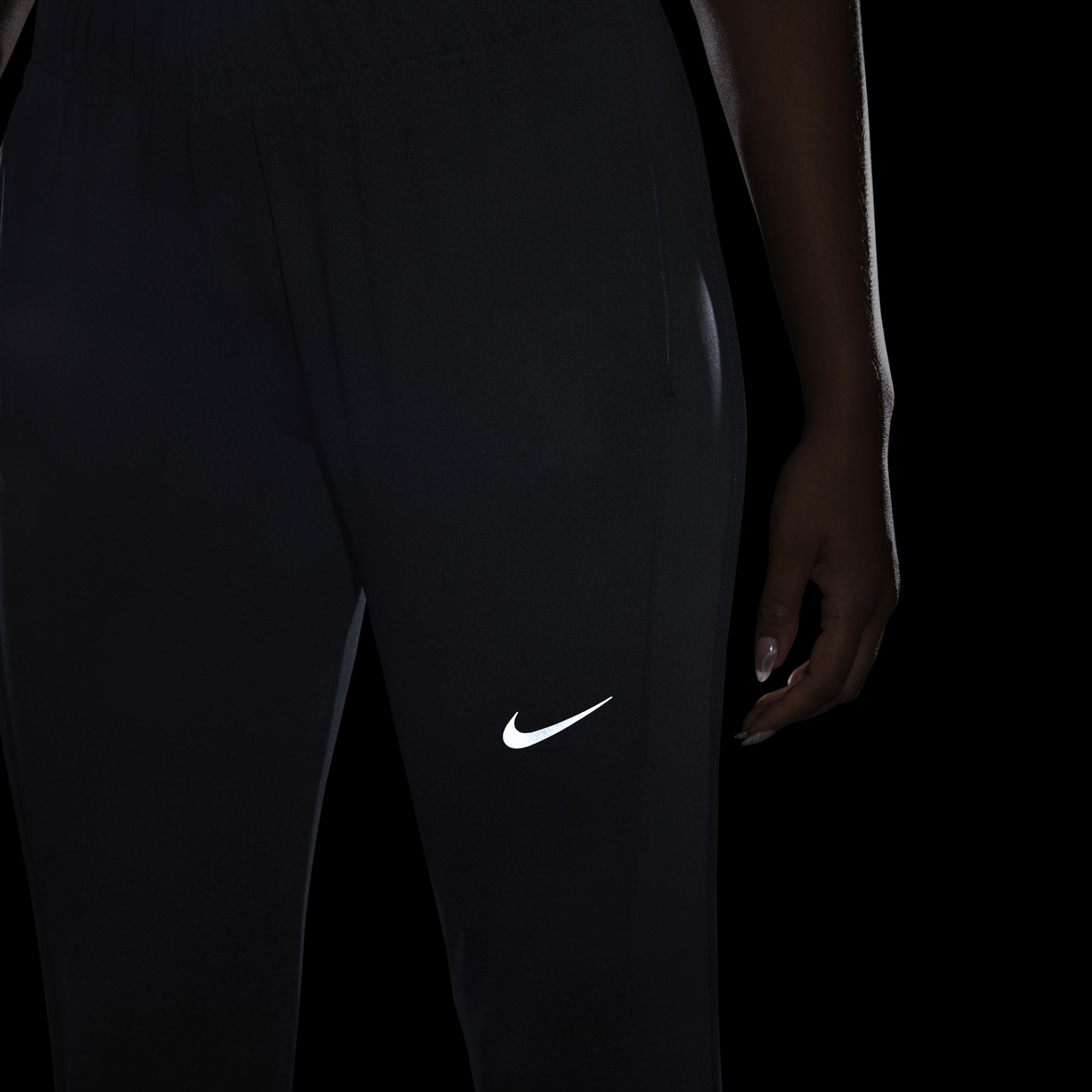 Nike Therma-Fit Essential Running Kadın Eşofman Altı