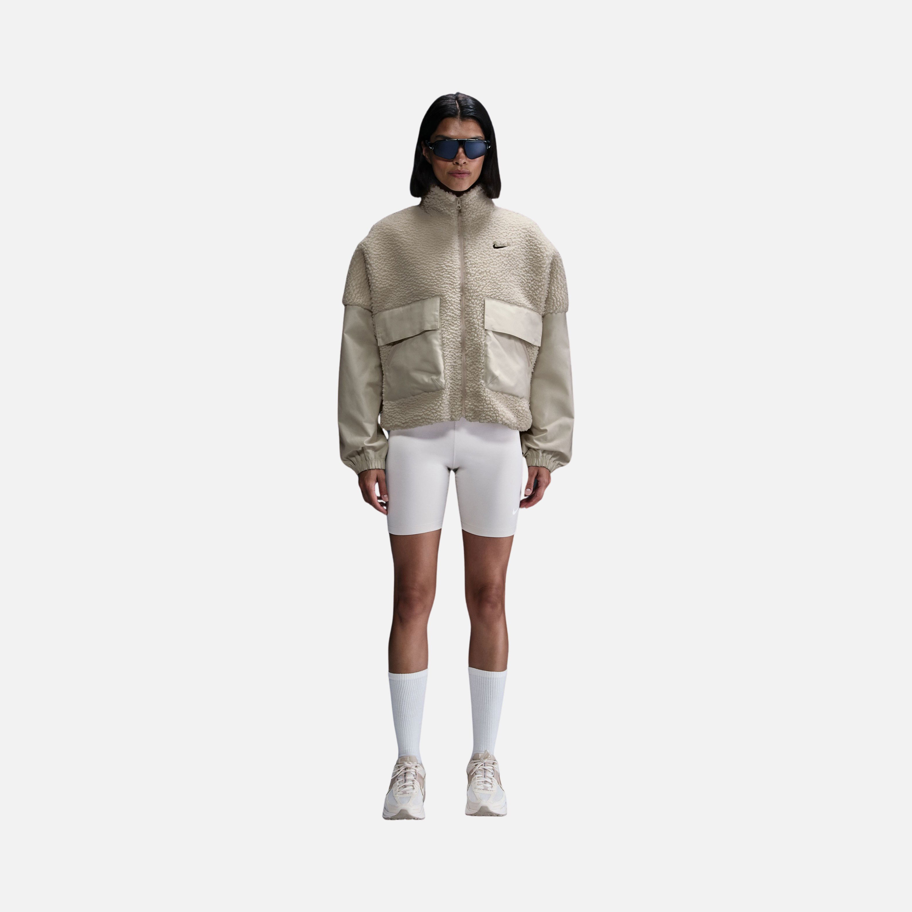 Nike Sportswear Essential Cozy Oversized Faux Fur and Ripstop Fabric Full-Zip Kadın Mont