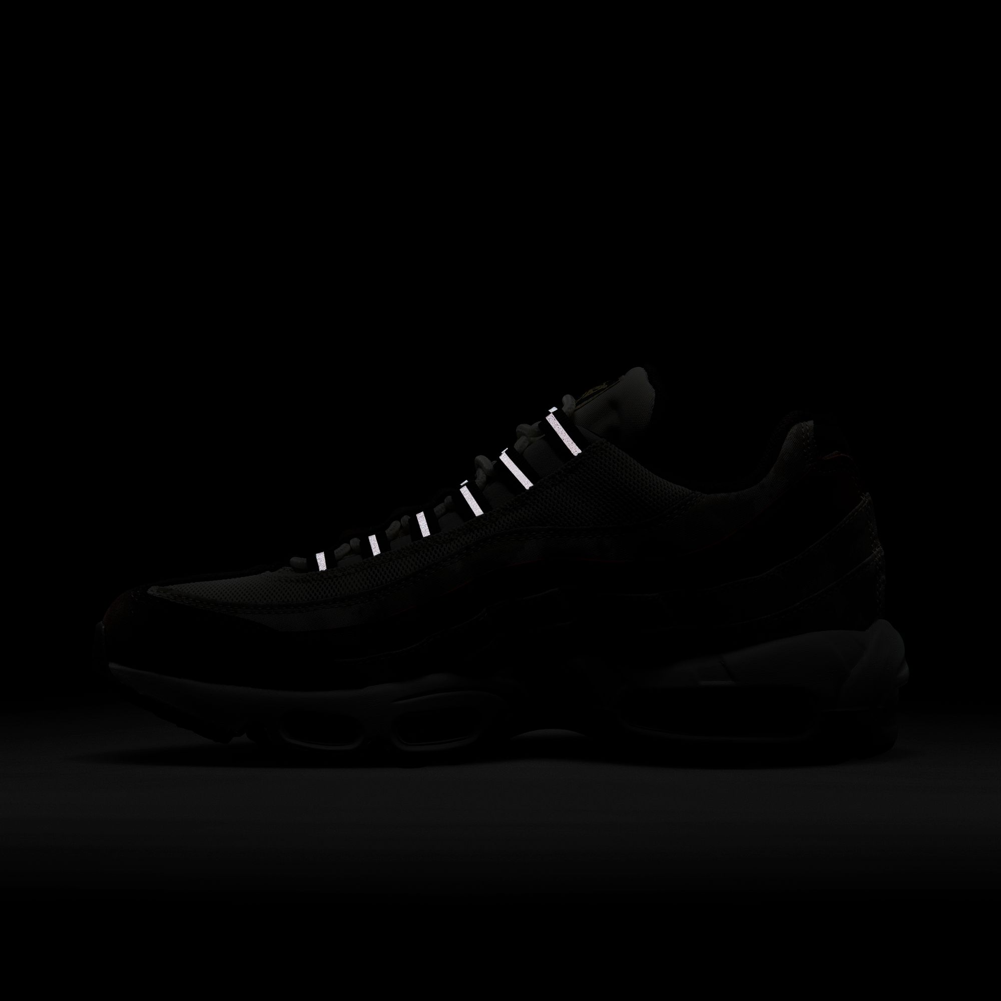 Nike Air Max 95 "Social F.C." Erkek Spor Ayakkabı