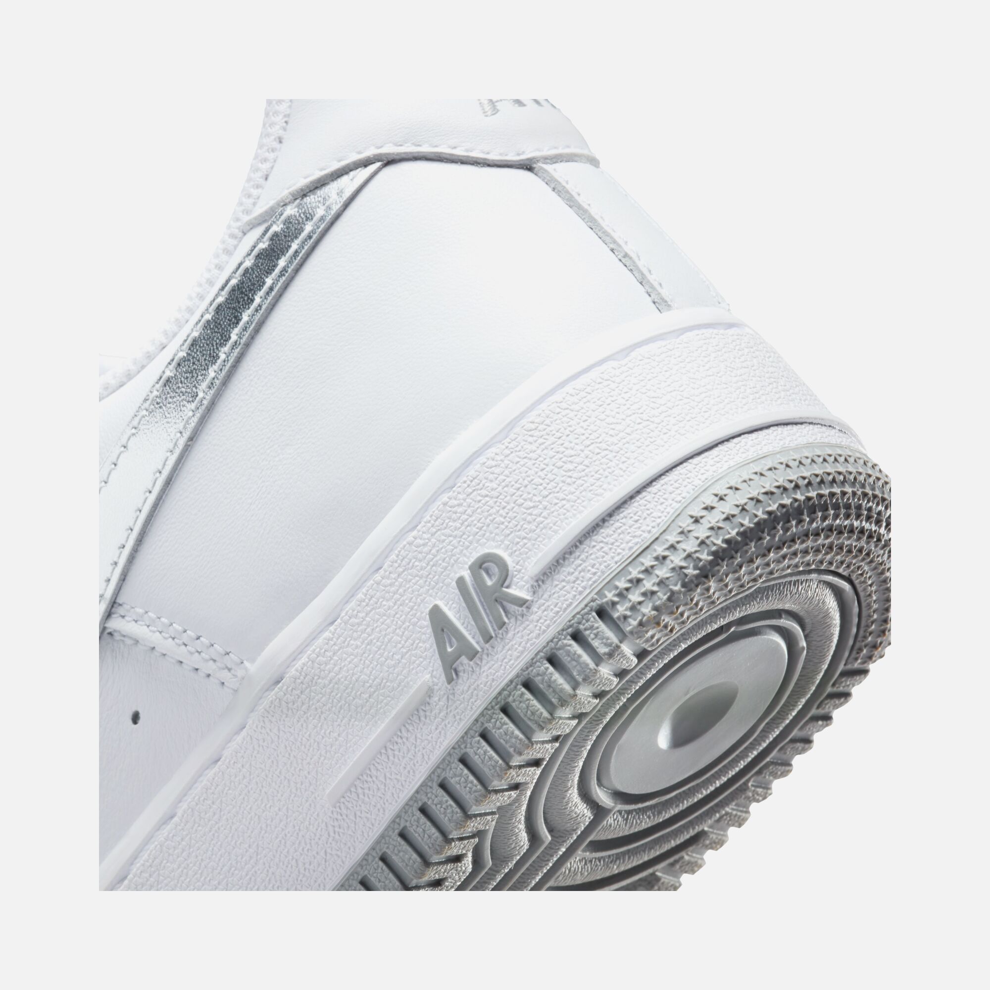 Nike Air Force 1 Low Retro ''Metallic Swoosh'' Erkek Spor Ayakkabı