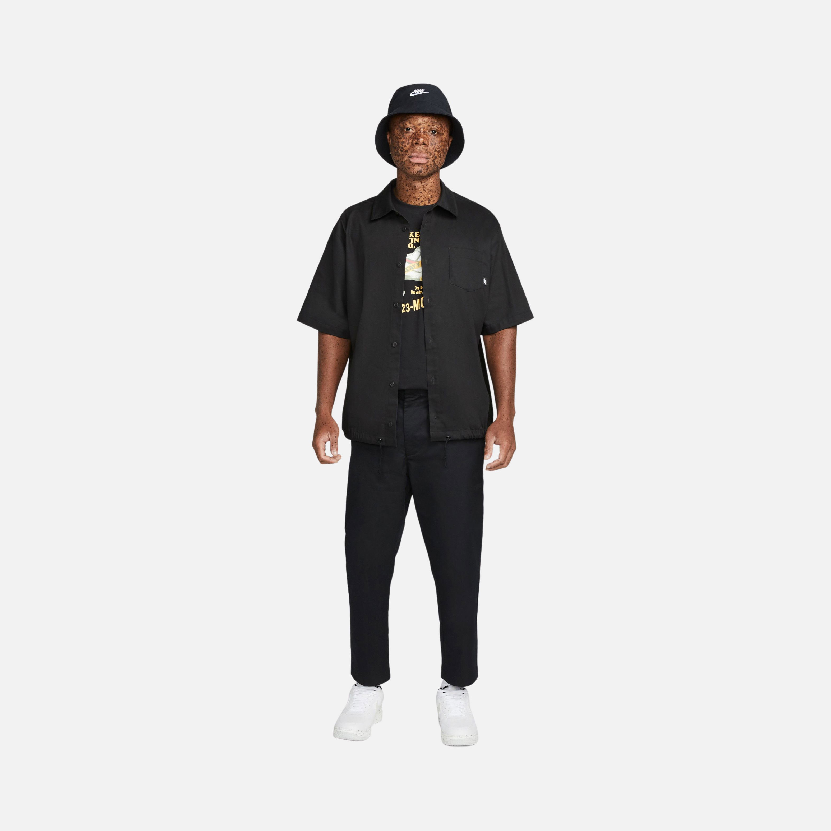 Nike Sportswear Club+ Button-Down Short-Sleeve Erkek Gömlek