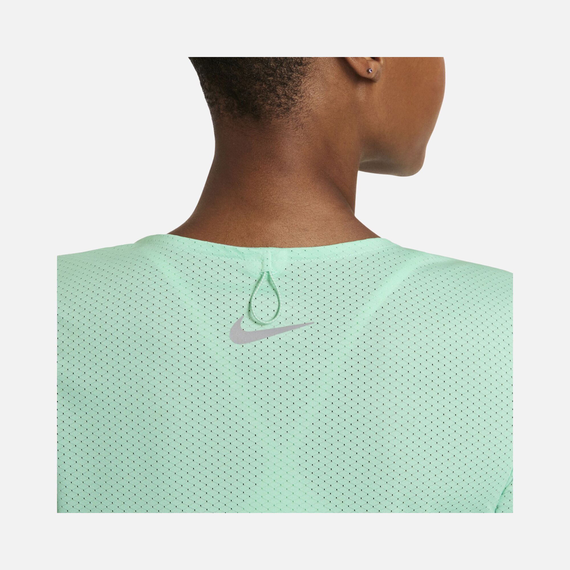 Nike Miler Run Division Short-Sleeve Running Kadın Tişört