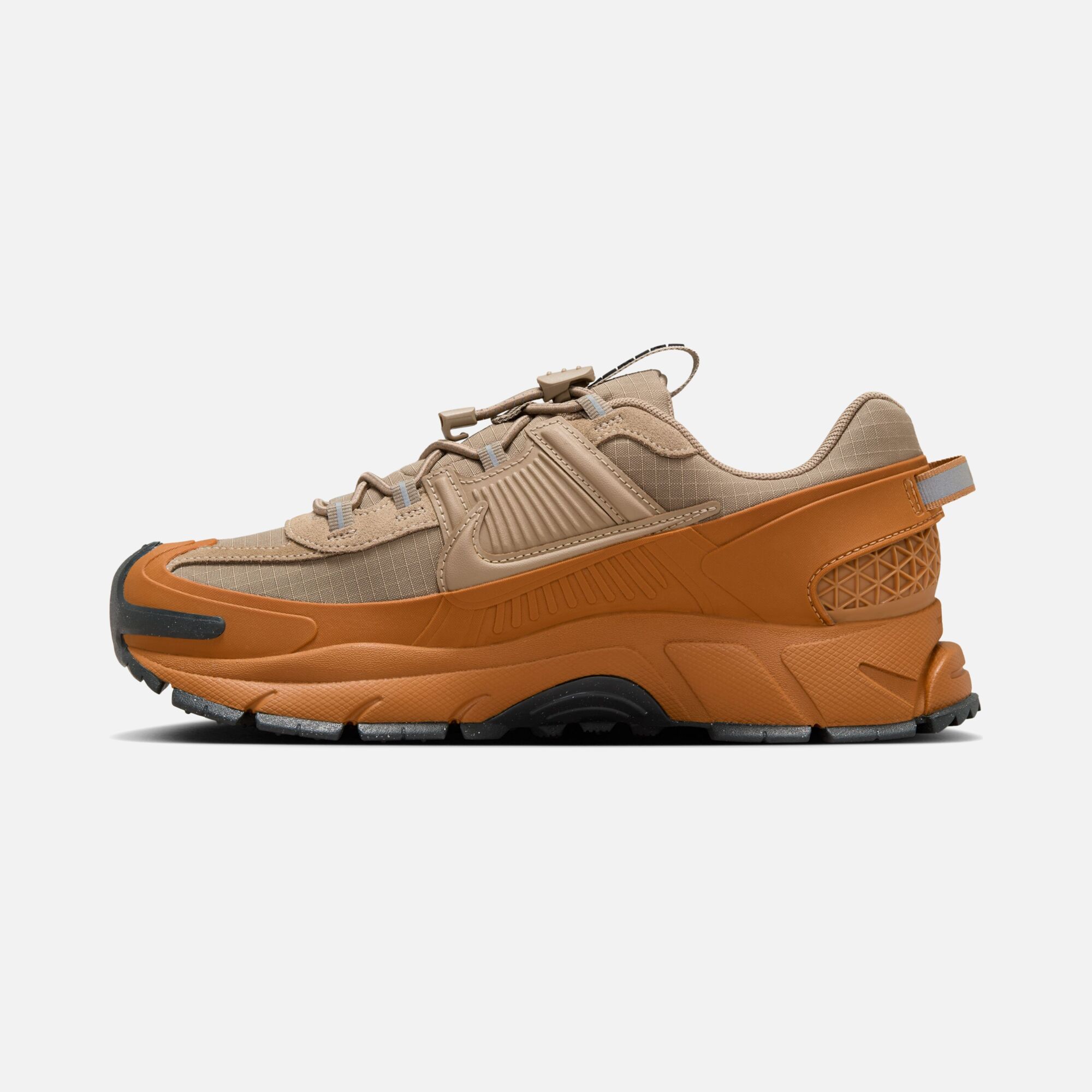 Nike Zoom Vomero Roam Kadın Spor Ayakkabı