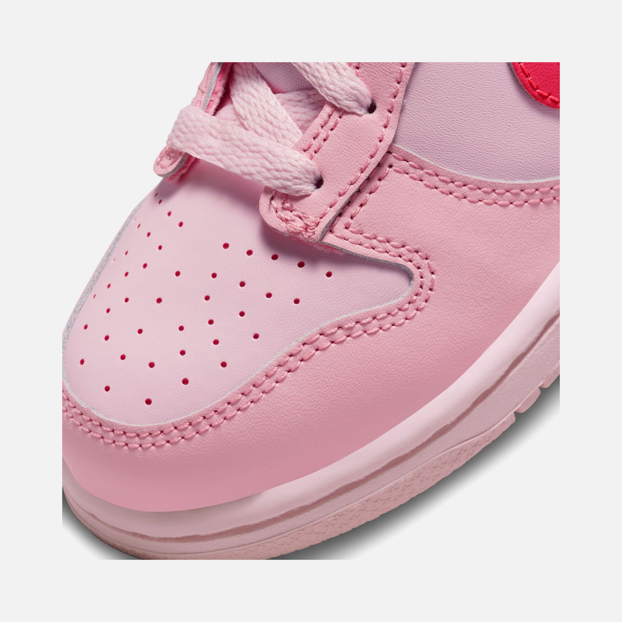Nike Dunk Low ''Triple Pink'' (PS) Çocuk Spor Ayakkabı