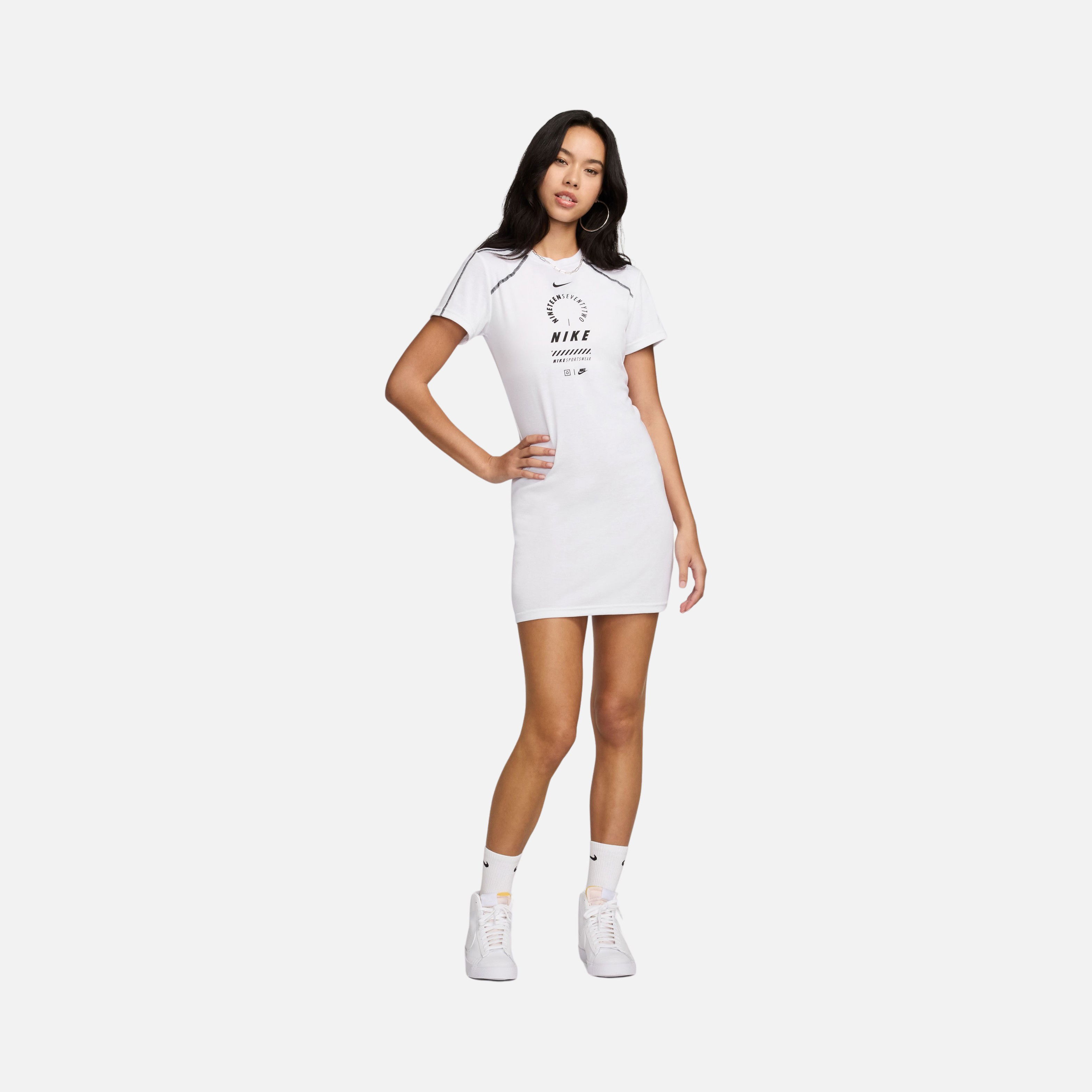 Nike Sportswear Gel Mesh Fabric Short-Sleeve Kadın Elbise