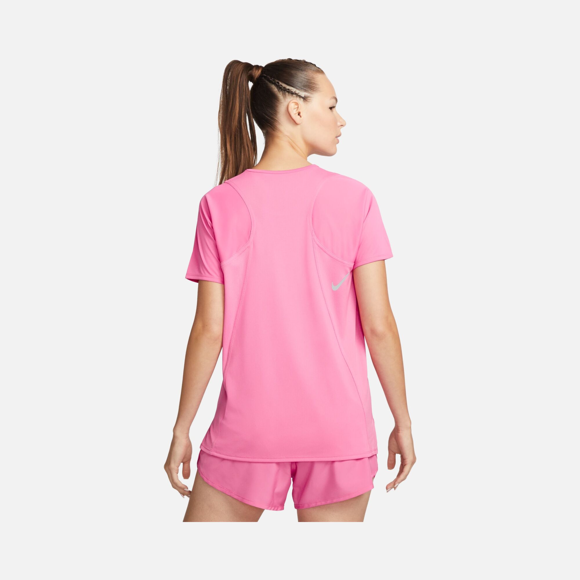 Nike Dri-Fit Race Running Short-Sleeve Kadın Tişört