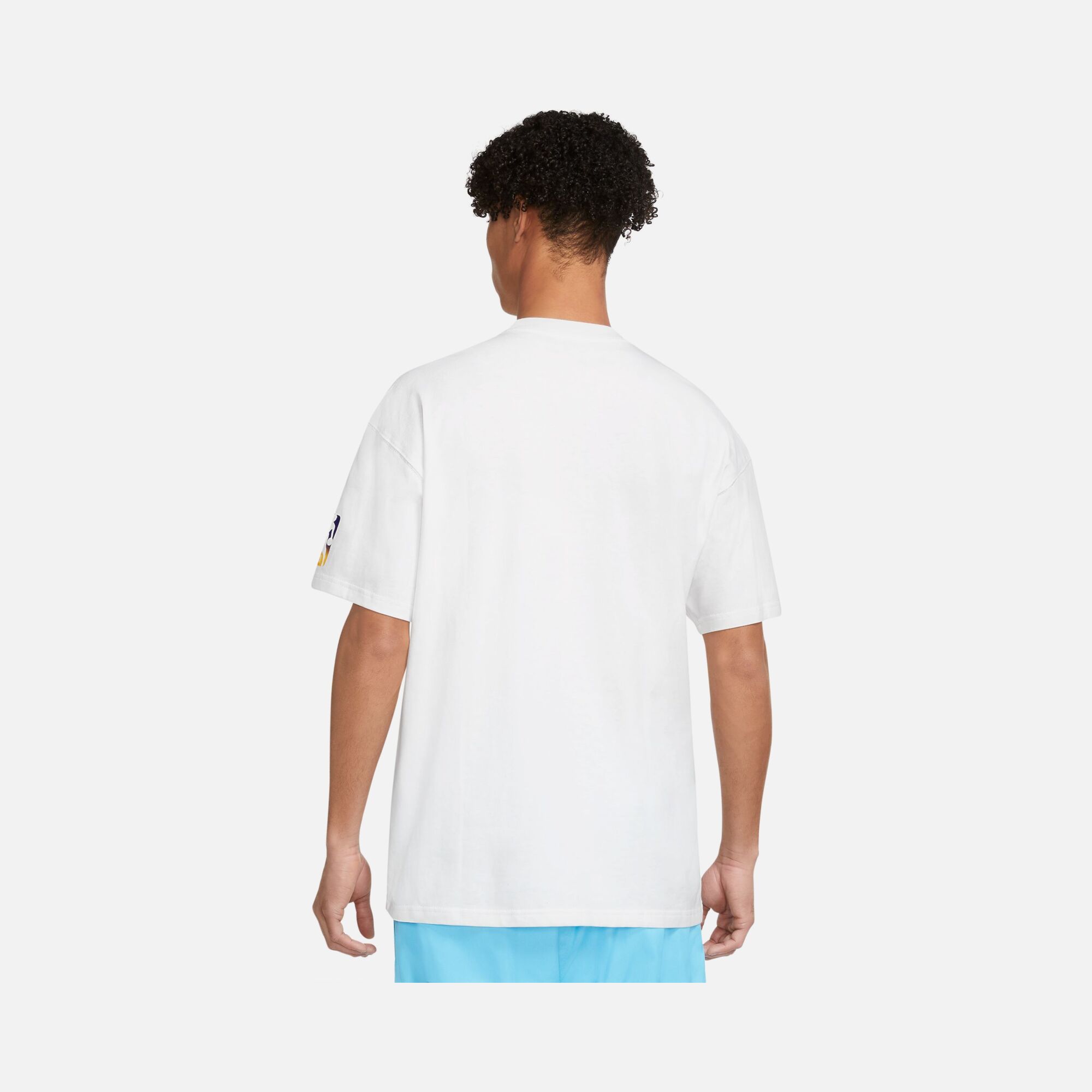 Nike Los Angeles Lakers Courtside Statement Edition Jordan Max90 NBA Short-Sleeve Erkek Tişört