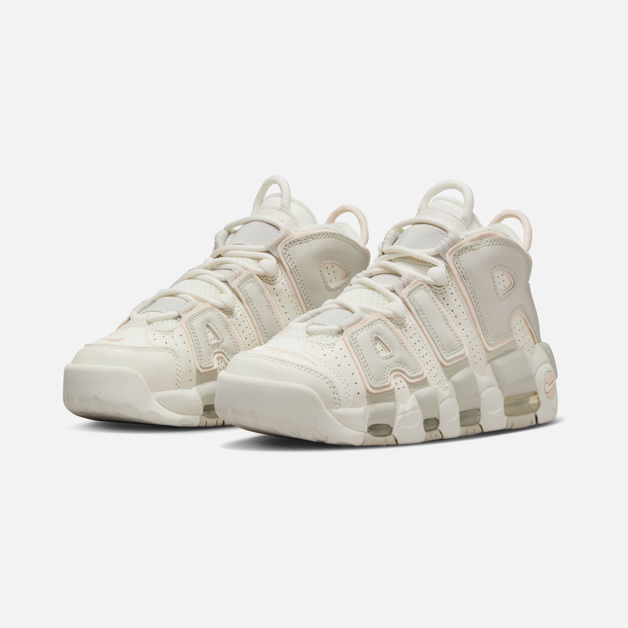 Nike Air More Uptempo ''An Off-Court Fave'' Kadın Spor Ayakkabı