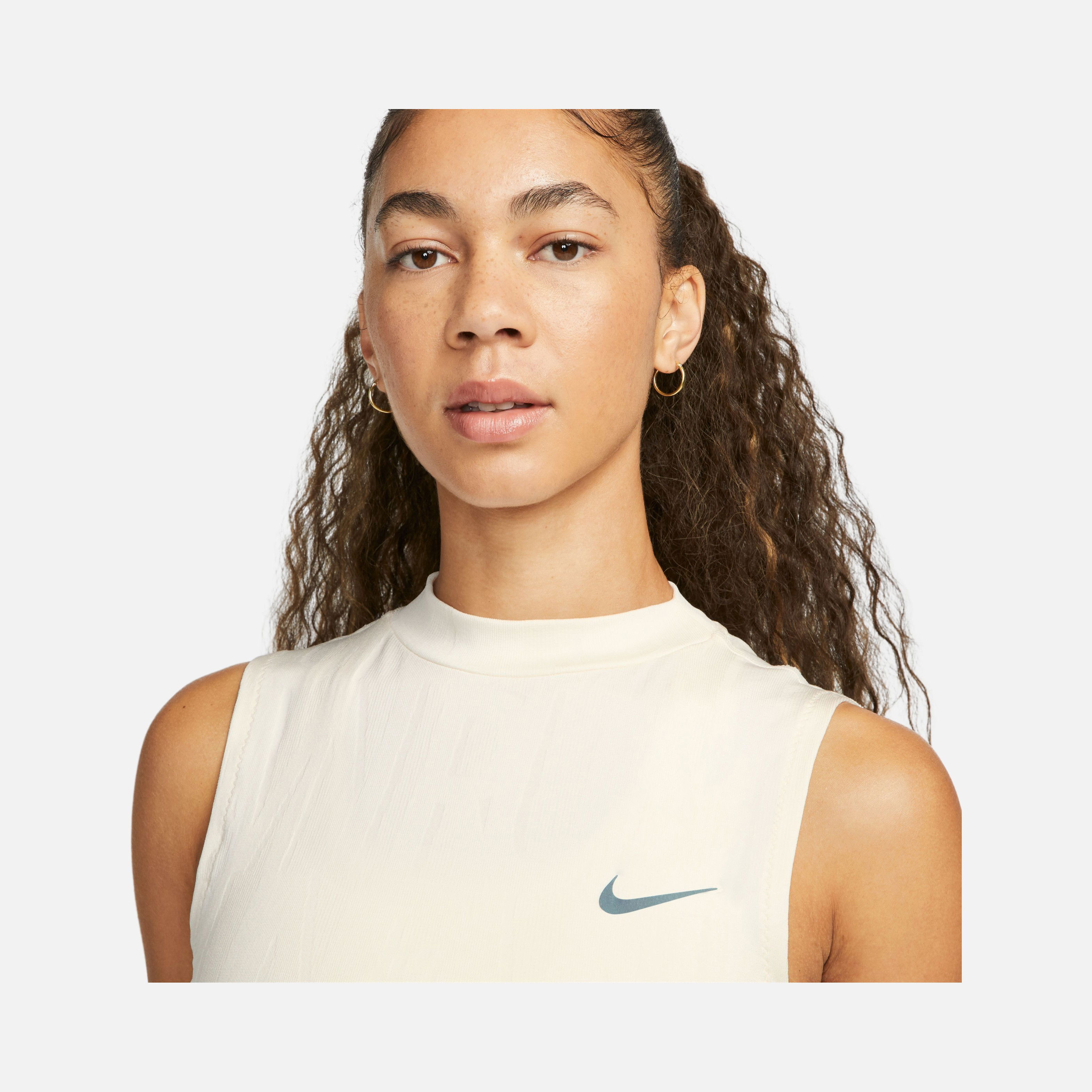 Nike Running Division Engineered Kadın Atlet