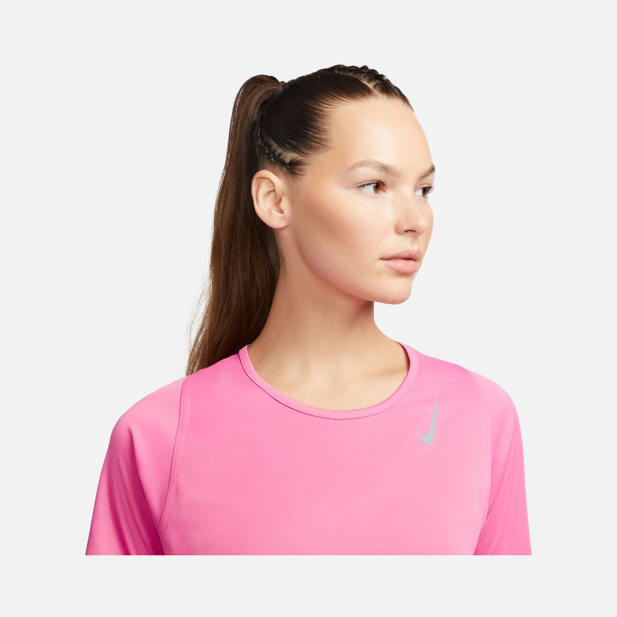 Nike Dri-Fit Race Running Short-Sleeve Kadın Tişört