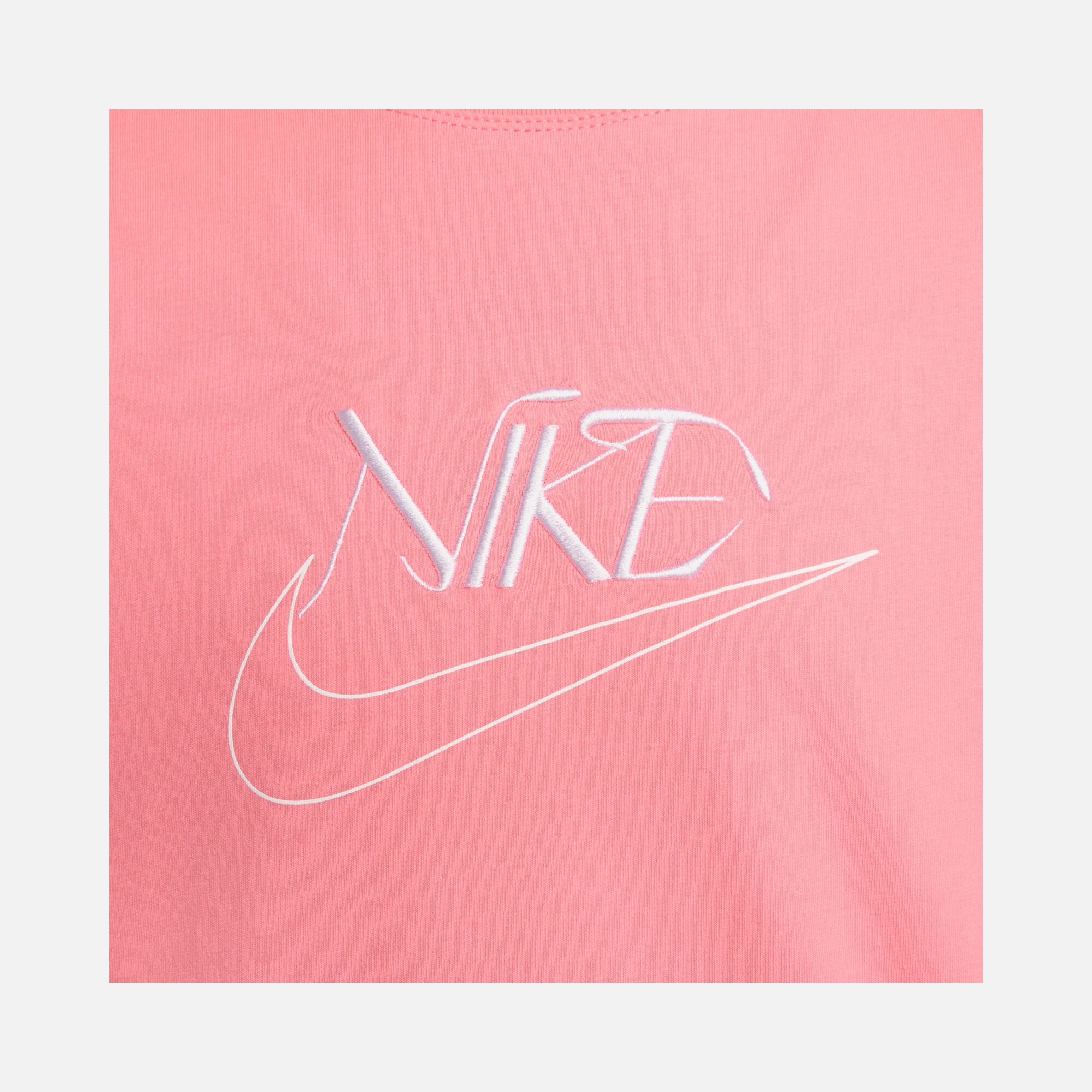 Nike Sportswear OC 2 Boyfriend Short-Sleeve Kadın Tişört