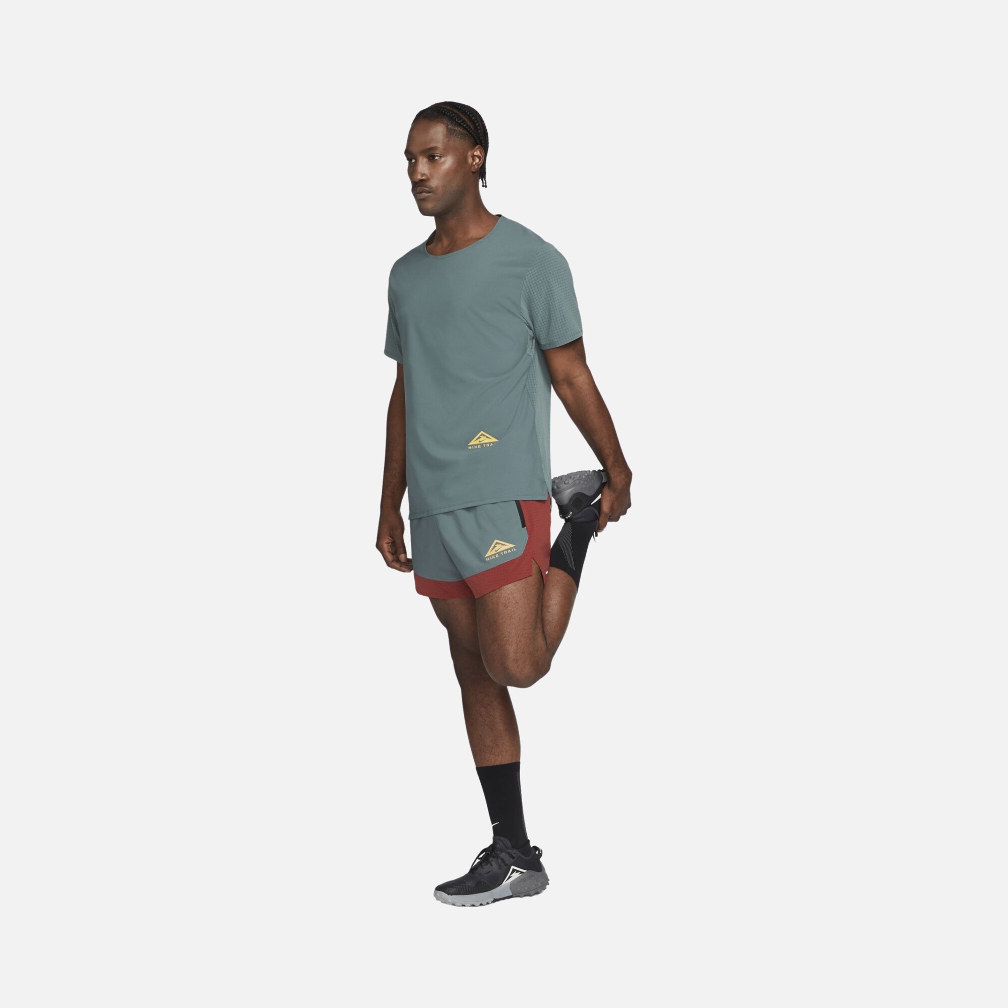 Nike Dri-Fit Trail Rise 365 Short-Sleeve Erkek Tişört