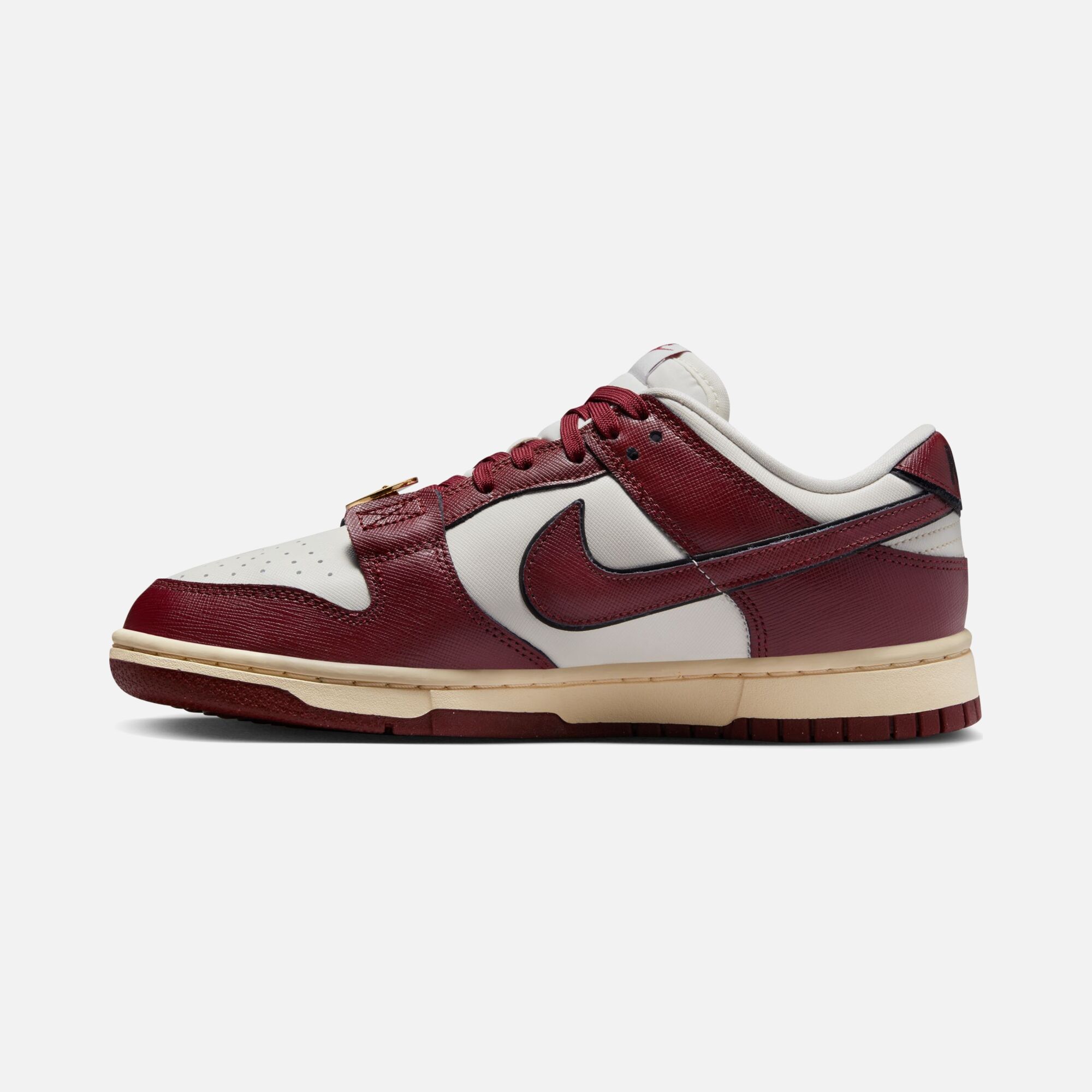 Nike Dunk Low SE ''Just Do It MMXXIII'' Kadın Spor Ayakkabı