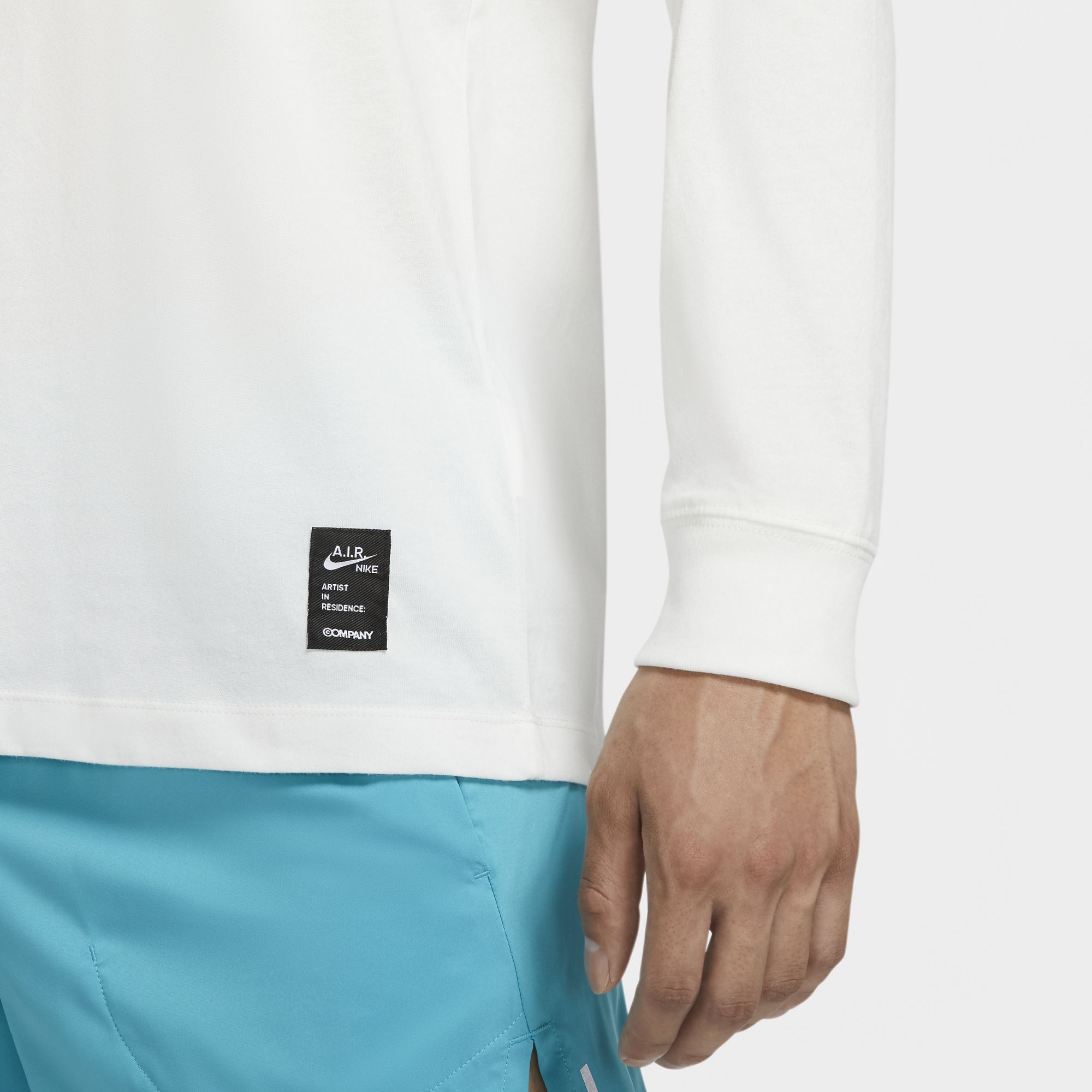Nike Dri-Fit A.I.R. Long-Sleeve Erkek Tişört