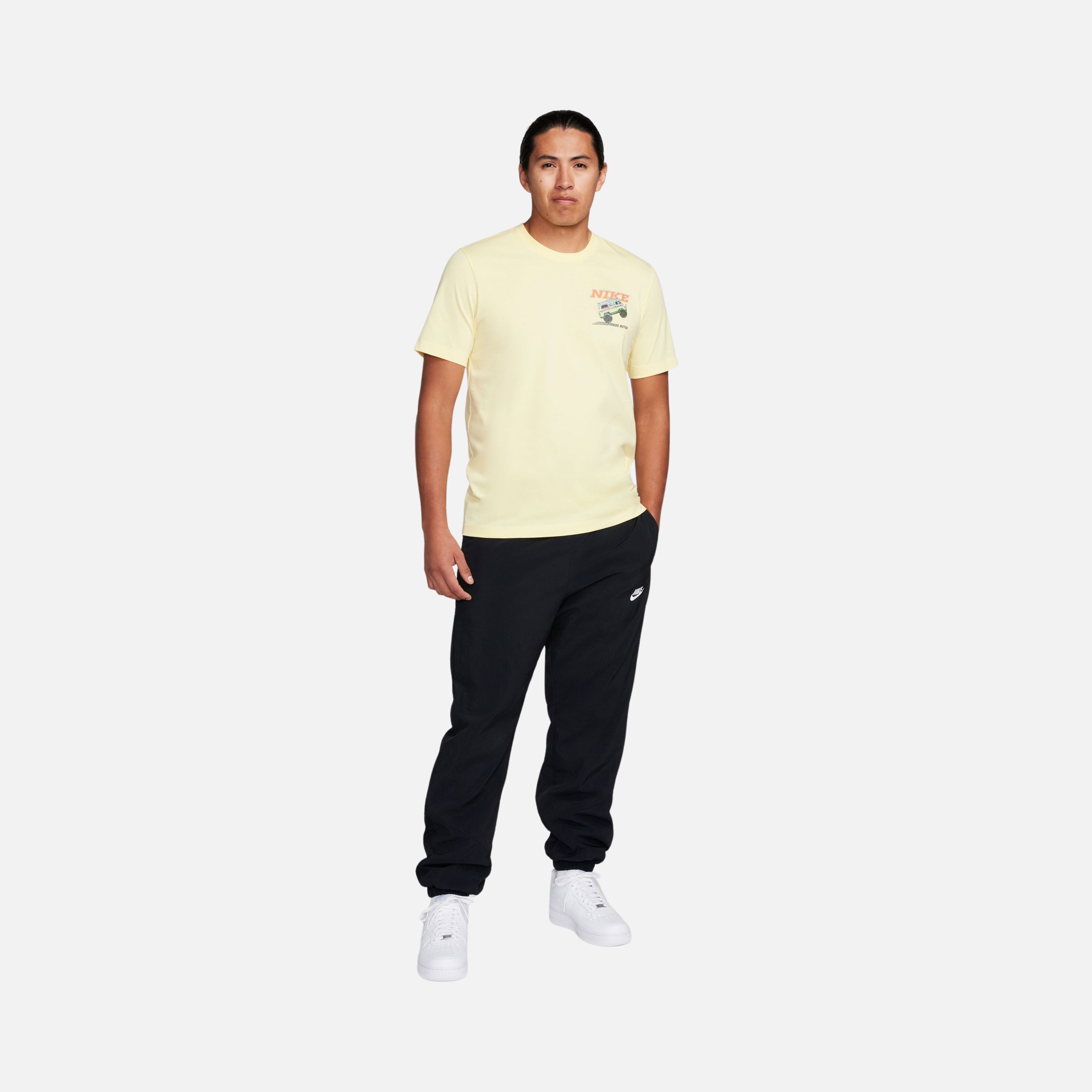 Nike Sportswear Sole Rally 500 Graphic Short-Sleeve Erkek Tişört
