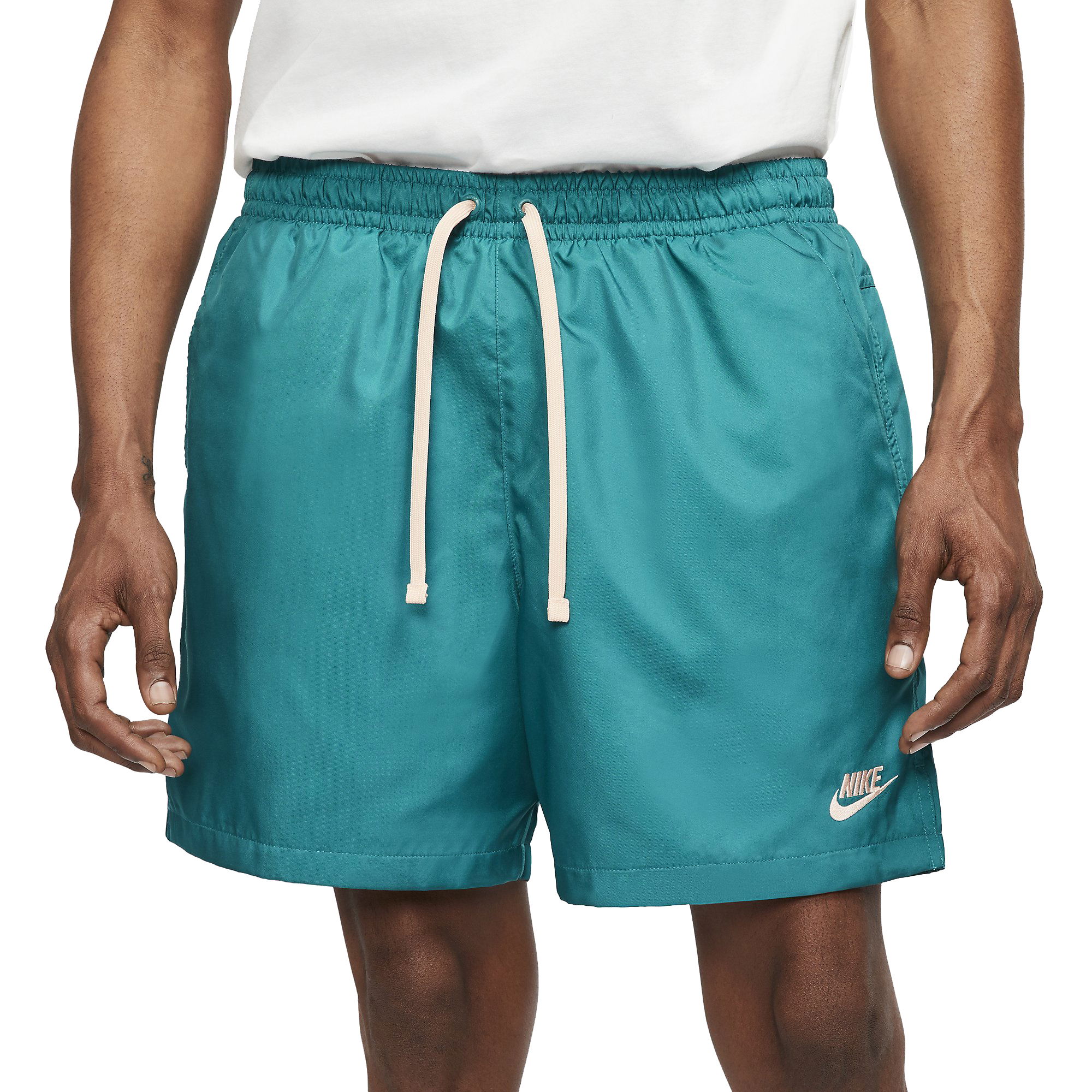 Nike Sportswear Woven Flow Mesh Lined Multidirectional Erkek Şort