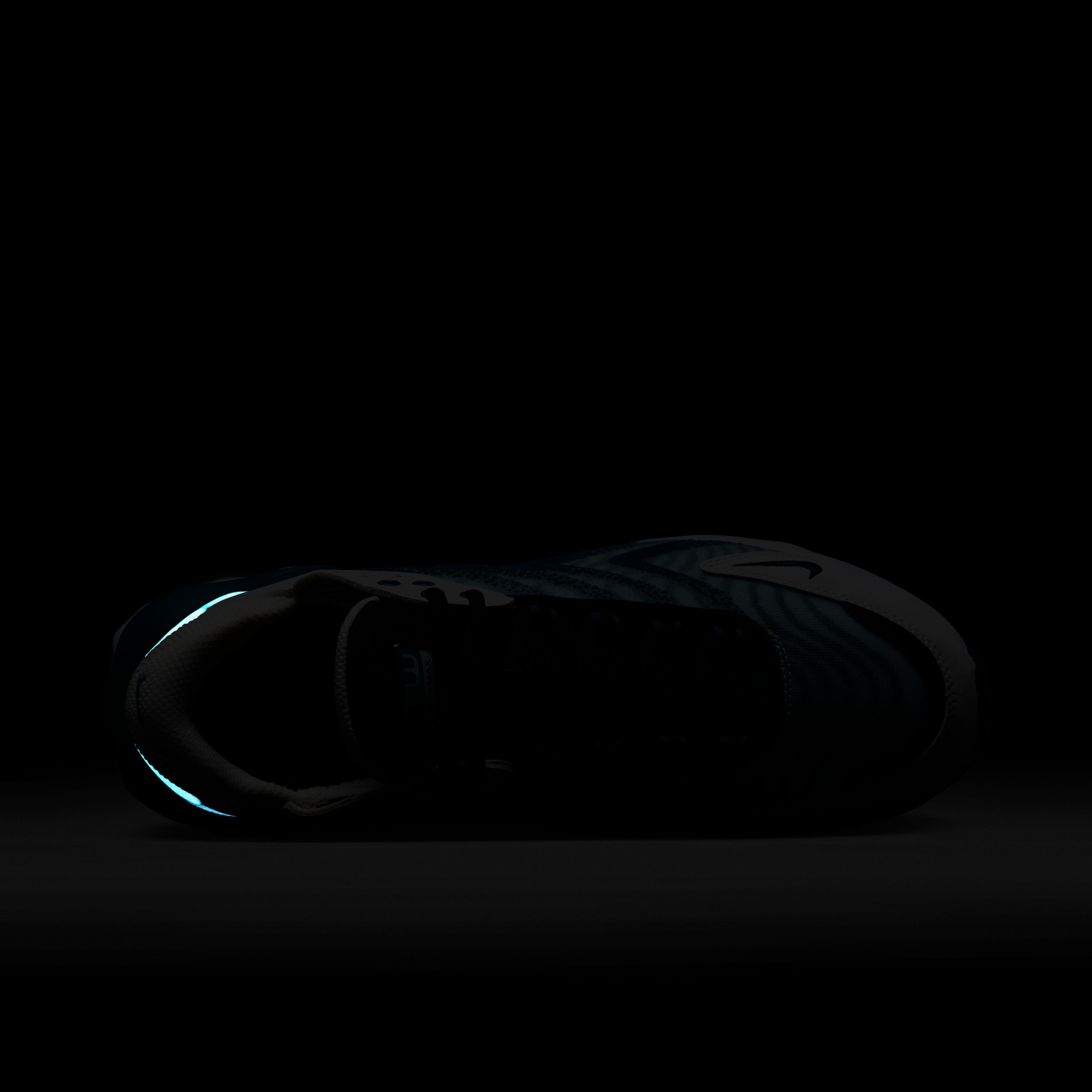 Nike Air Max TW Erkek Spor Ayakkabı