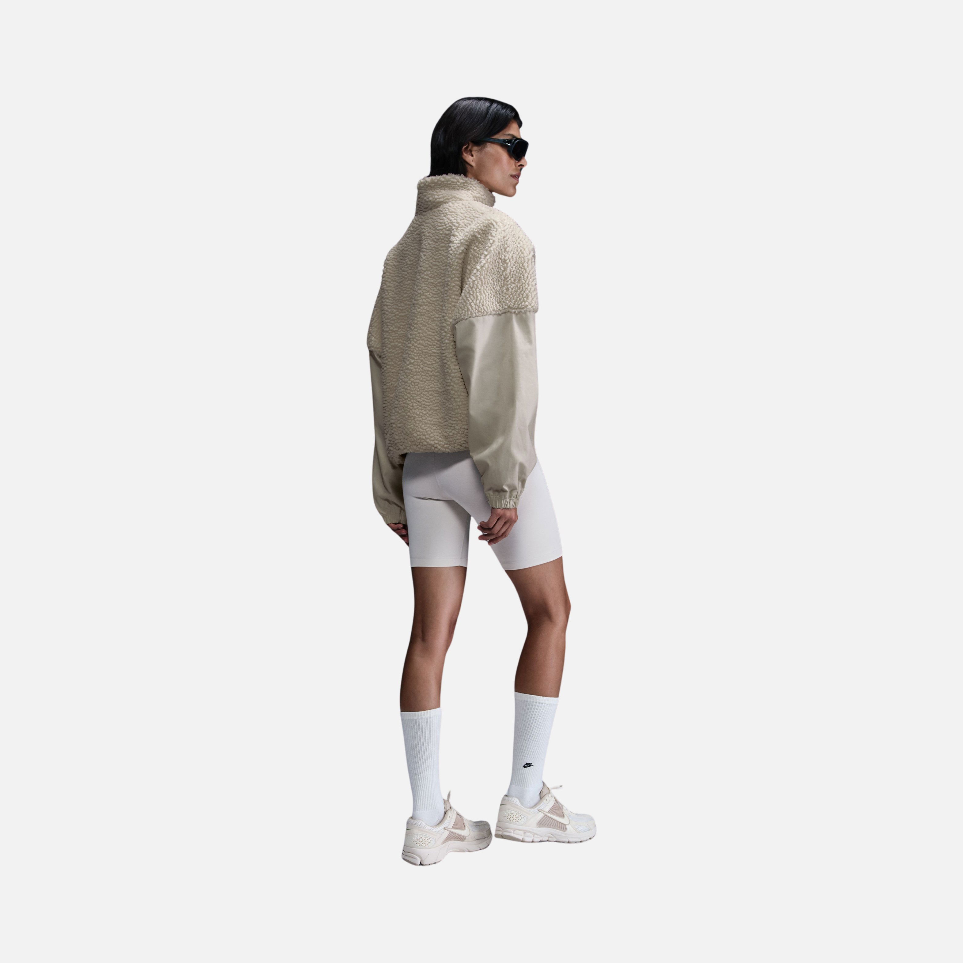 Nike Sportswear Essential Cozy Oversized Faux Fur and Ripstop Fabric Full-Zip Kadın Mont