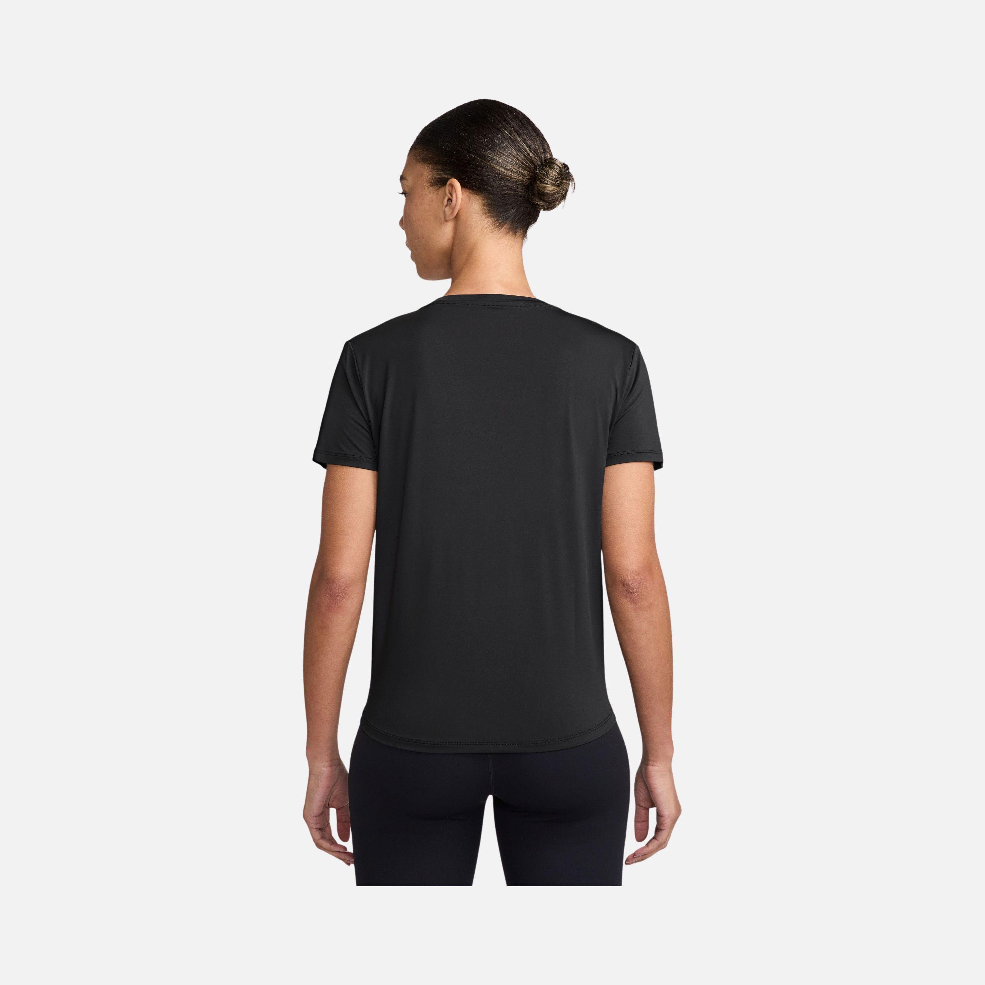 Nike One Classic Df Ss Top Wt Kadın Tişört