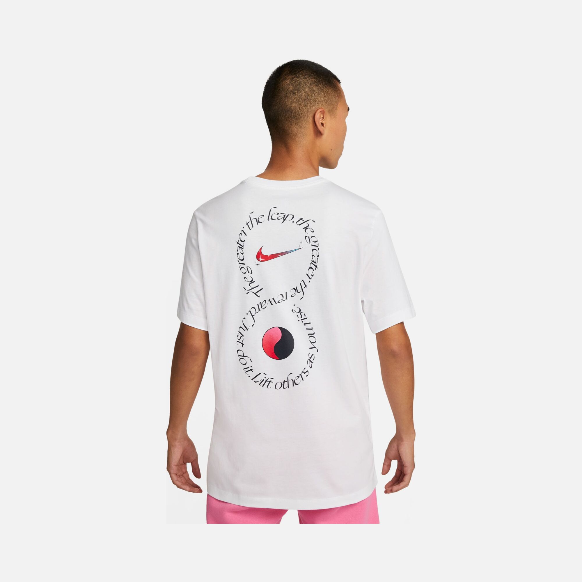 Nike Sportswear ''Life Others As You Rise'' Graphic OC PK1 Short-Sleeve Erkek Tişört