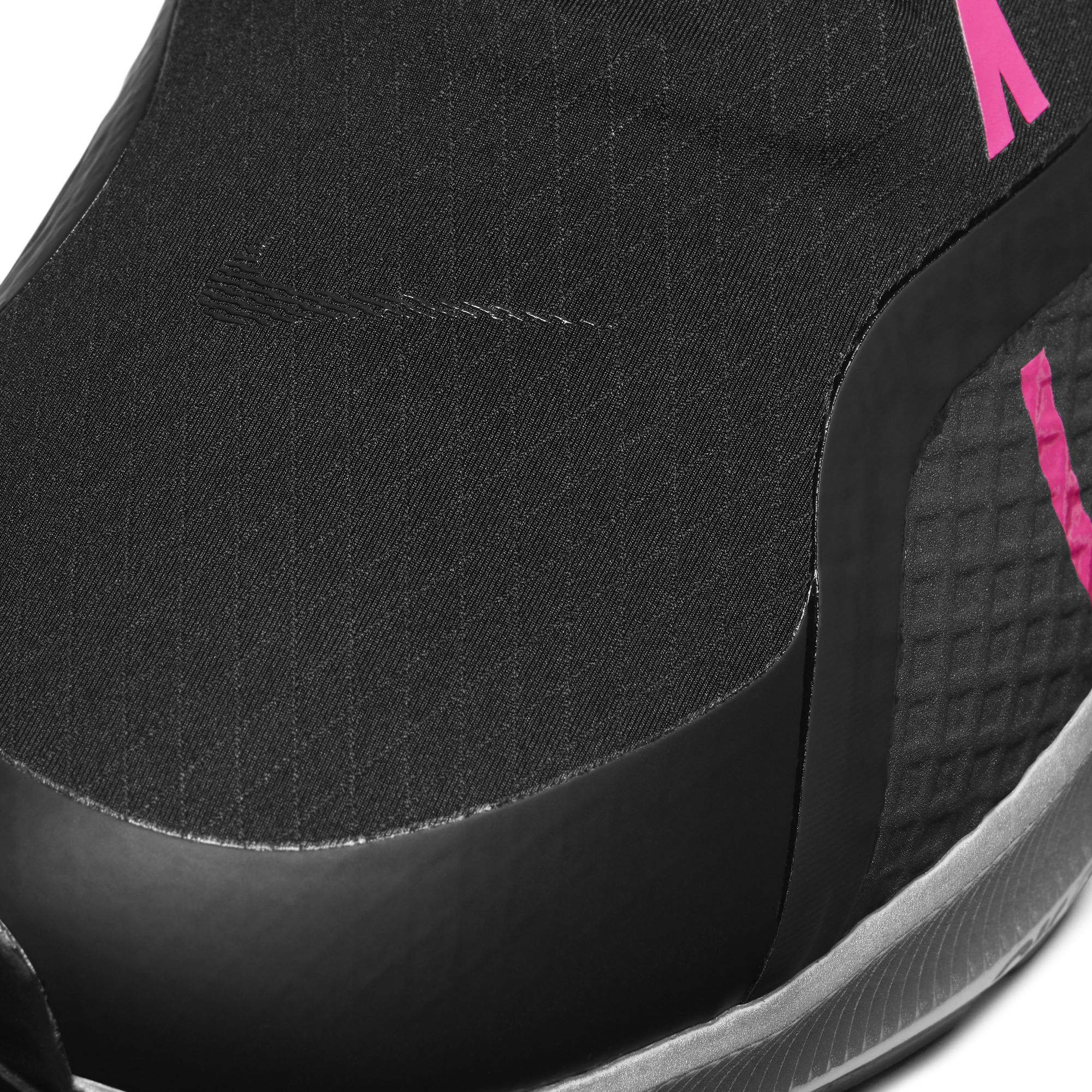 Nike Air Zoom Pegasus 37 Shield Running Erkek Spor Ayakkabı