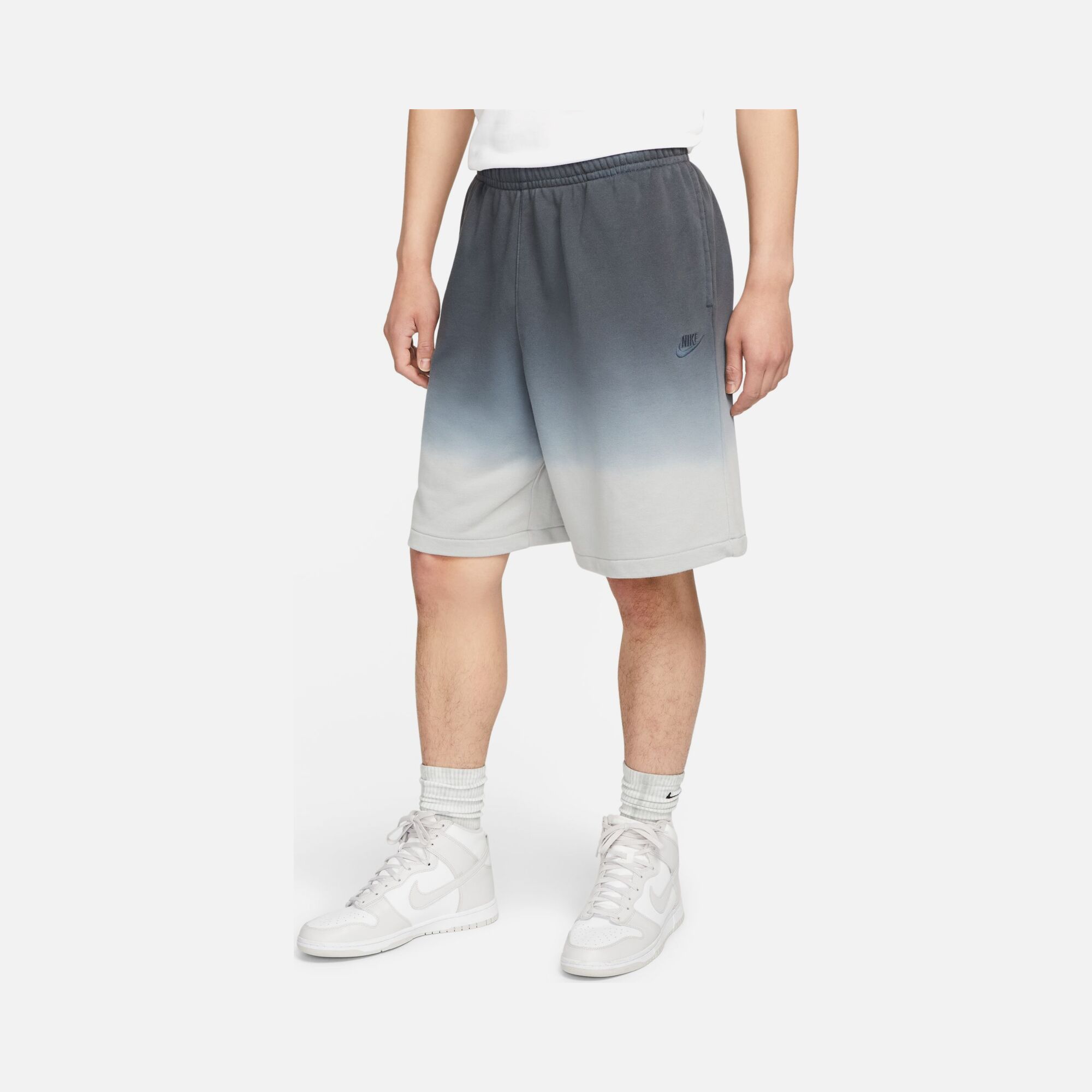 Nike Sportswear Club+ French Terry Dip Dyed Erkek Şort