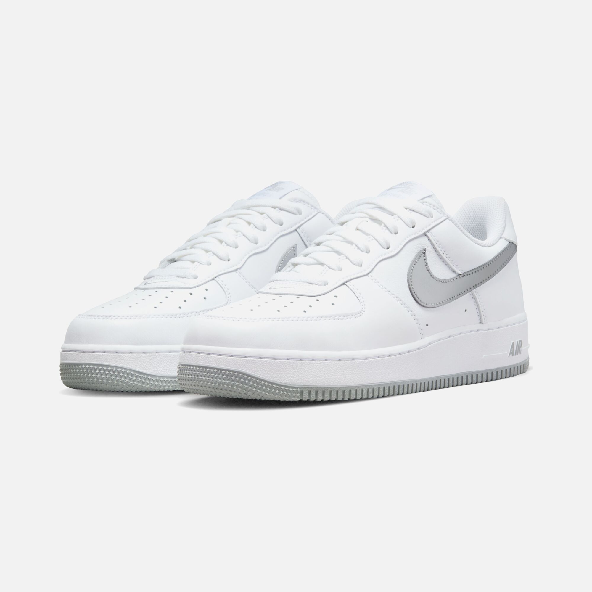 Nike Air Force 1 Low Retro ''Metallic Swoosh'' Erkek Spor Ayakkabı
