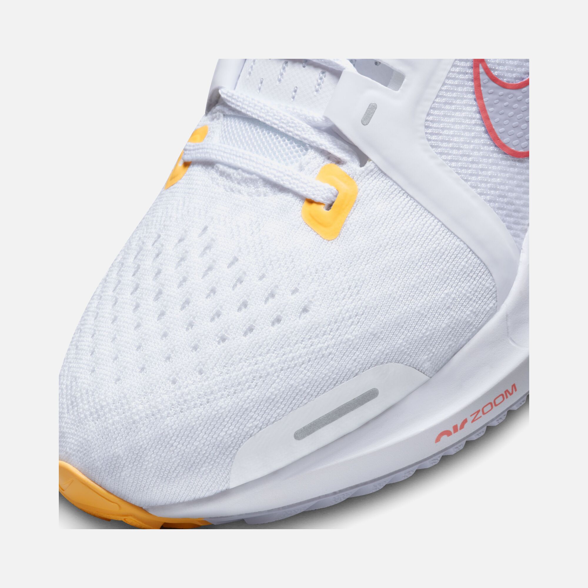 Nike Air Zoom Vomero 16 Road Running Kadın Spor Ayakkabı