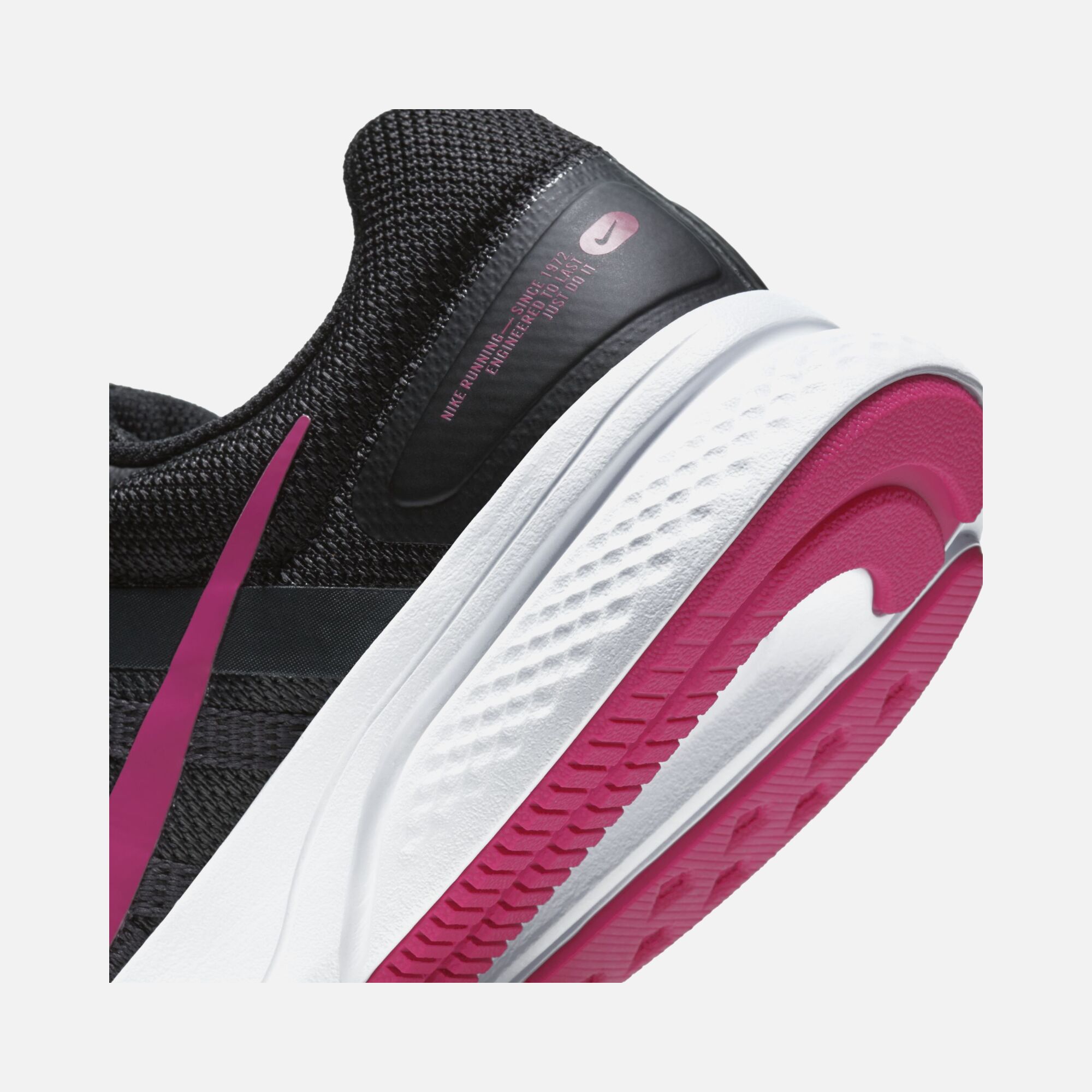 Nike Run Swift 2 Kadın Spor Ayakkabı