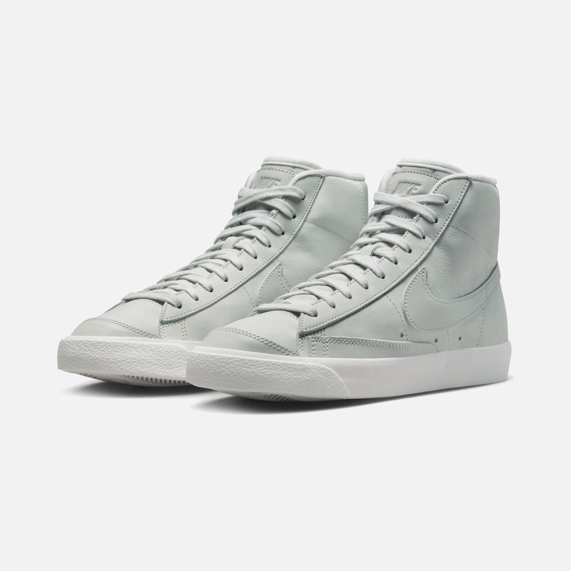 Nike Blazer Mid Premium MF Kadın Spor Ayakkabı