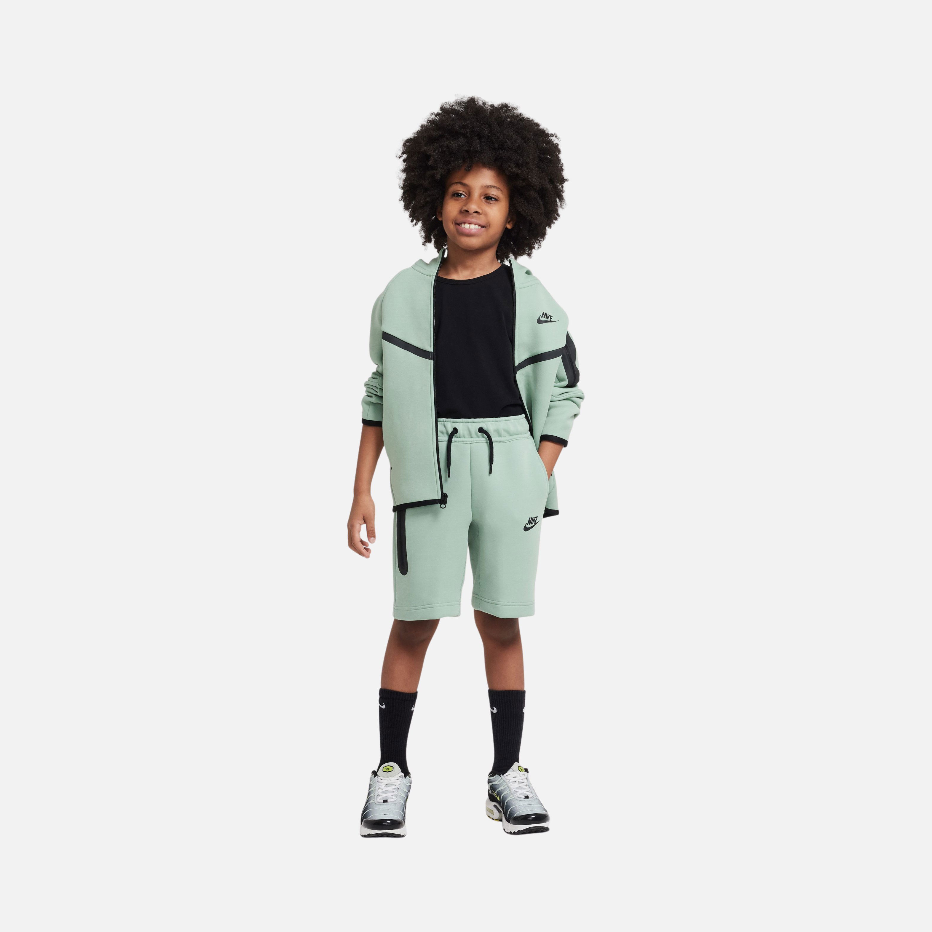 Nike Sportswear Tech Fleece CO (Boys') Çocuk Şort