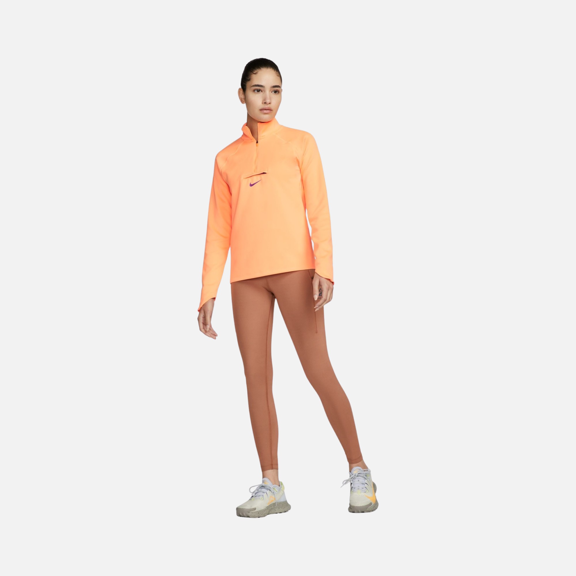 Nike Dri-Fit Trail Running Midlayer Half-Zip Long-Sleeve Kadın Tişört