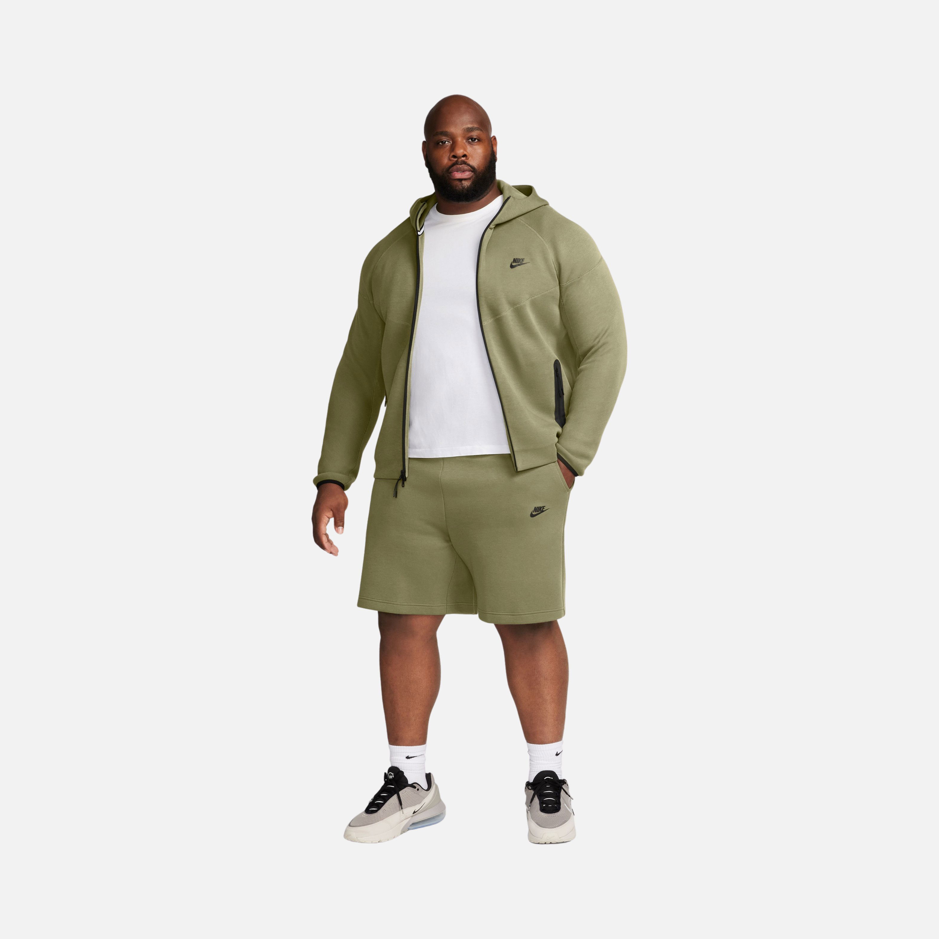Nike Sportswear Tech Fleece FW24 Erkek Şort