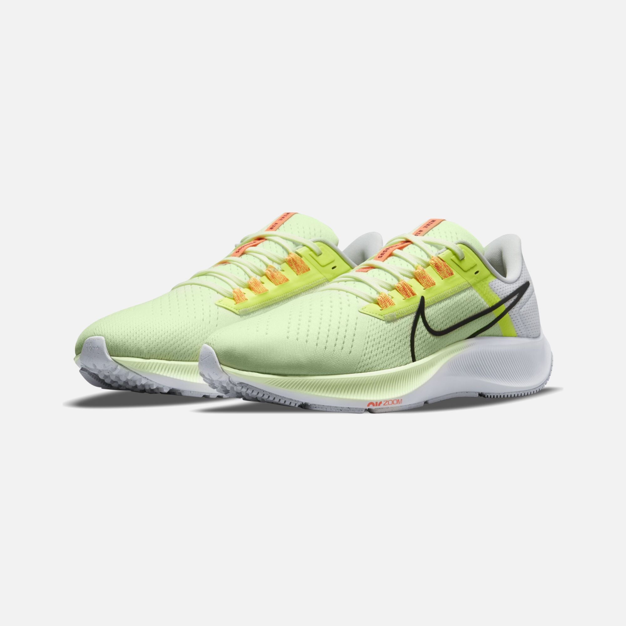 Nike Air Zoom Pegasus 38 Road Running SS22 Erkek Spor Ayakkabı