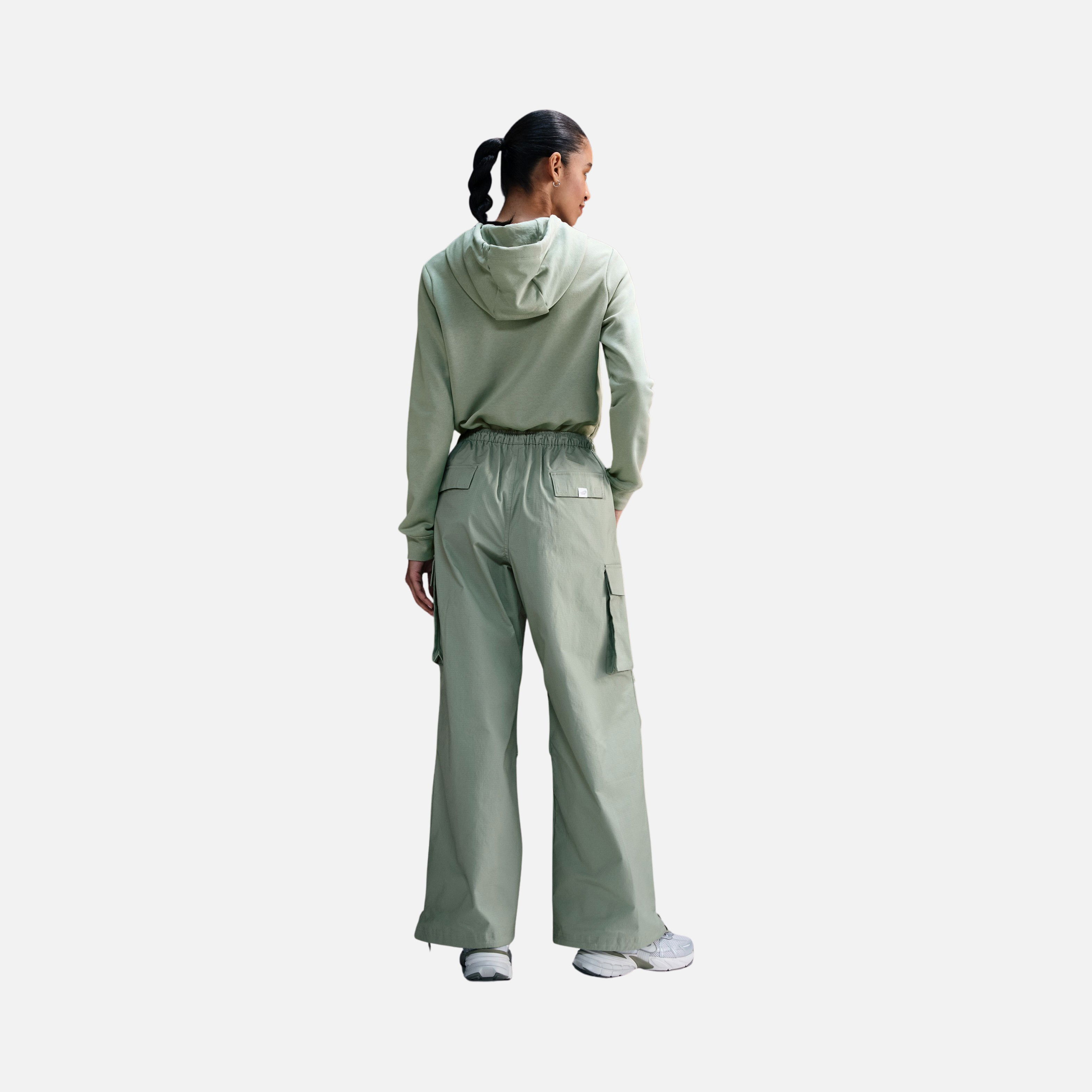 Nike Sportswear Dance Ripstop Cotton Fabric Mid-Rise Cargo Kadın Pantolon