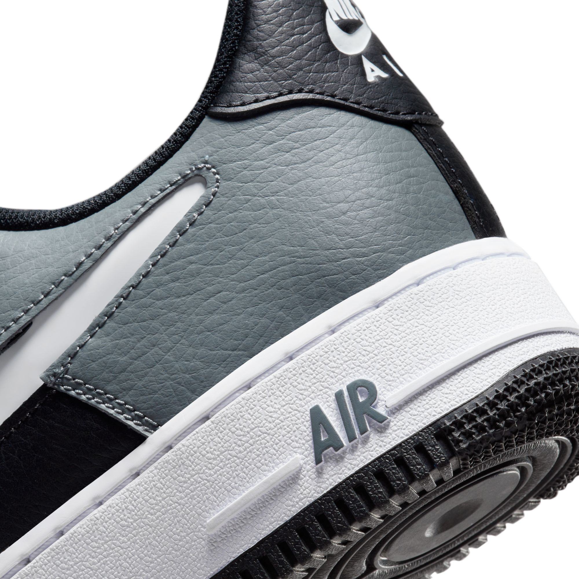 Nike Air Force 1 '07 LV8 SU22 Erkek Spor Ayakkabı