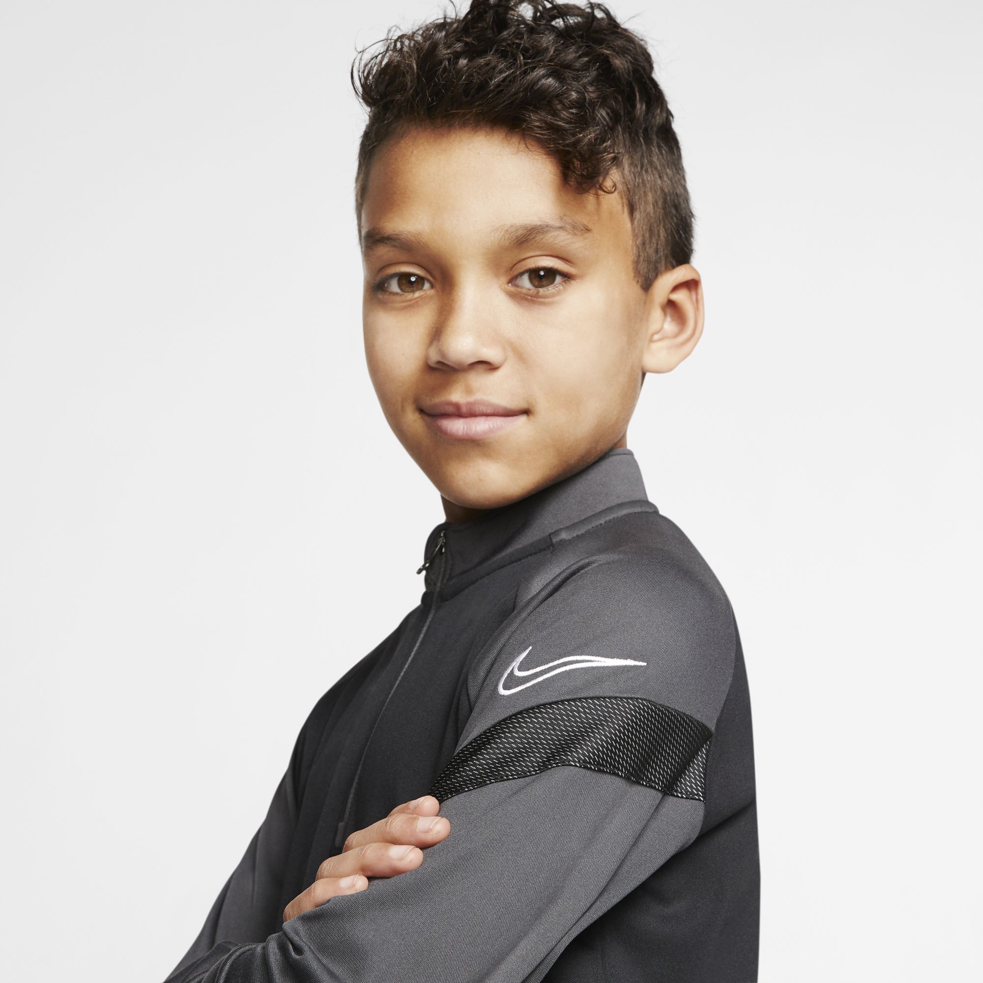 Nike Dri-Fit Academy Pro Football Drill Top Long-Sleeve Çocuk Tişört