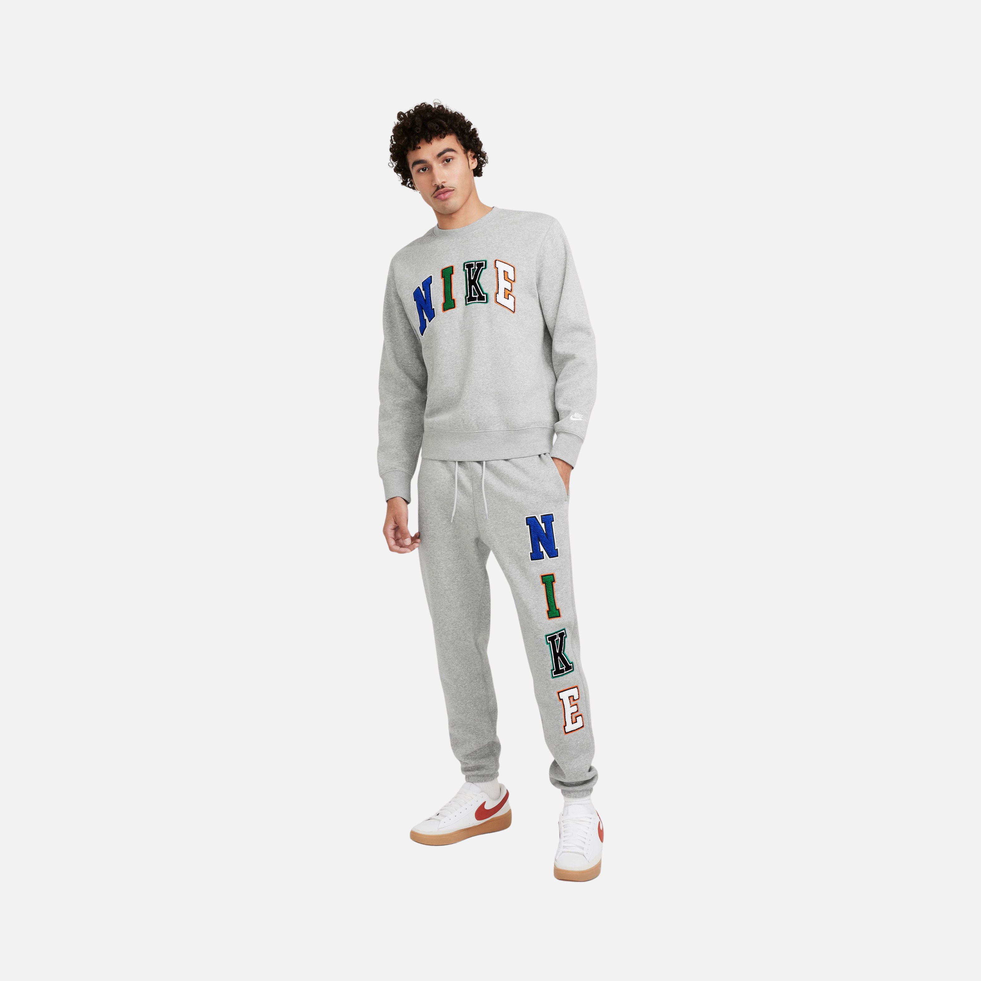 Nike Sportswear Club+ BB Crew Letters Erkek Sweatshirt