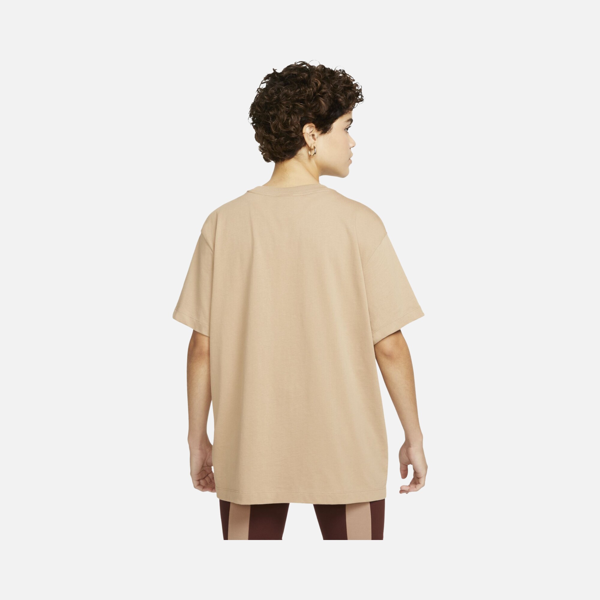 Nike Sportswear Essential Short-Sleeve Kadın Tişört