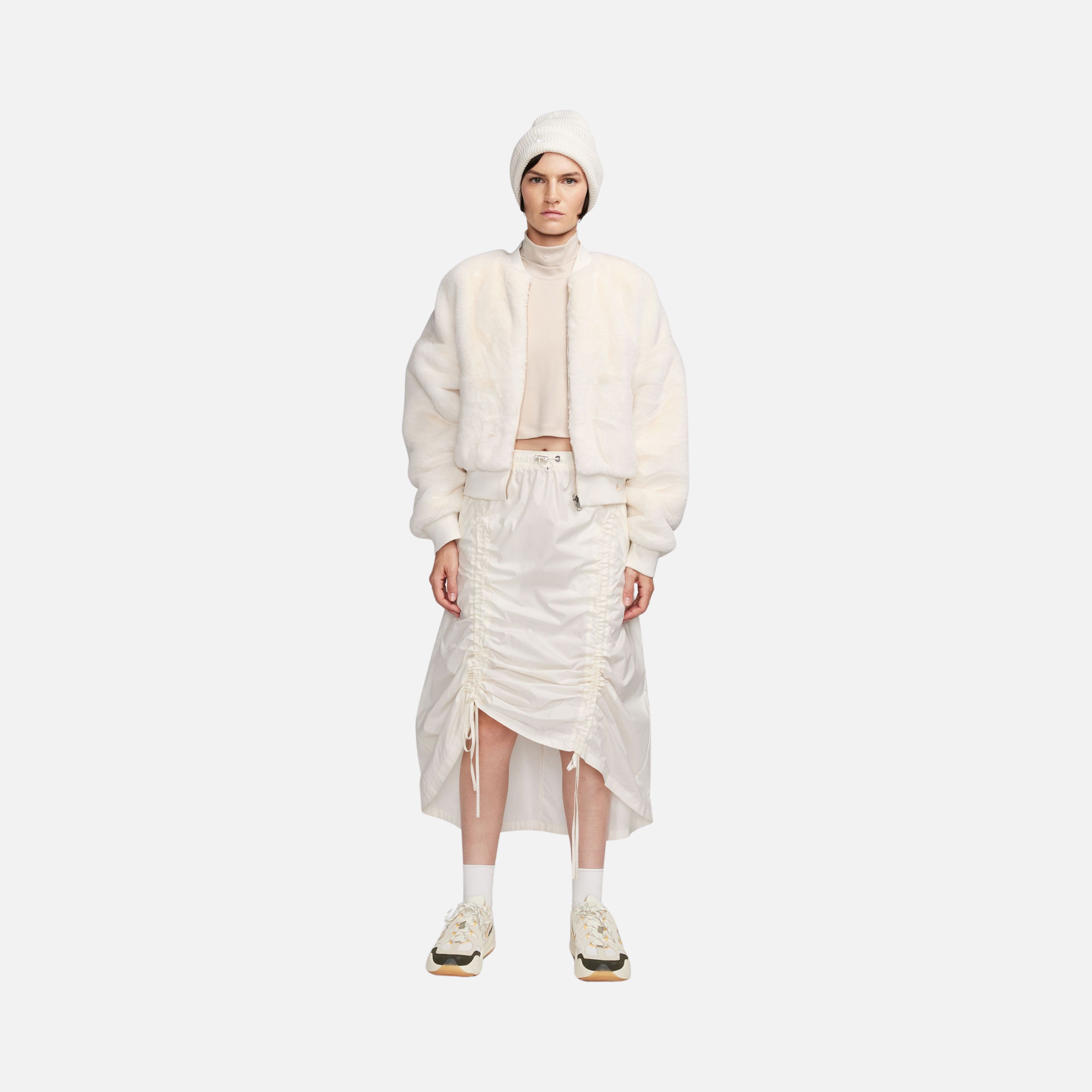 Nike Sportswear Reversible Faux Fur Bomber Full-Zip Kadın Ceket